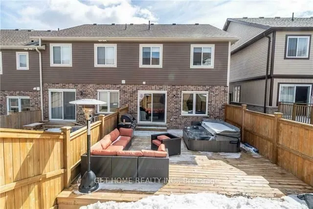 24 Renfrew Street