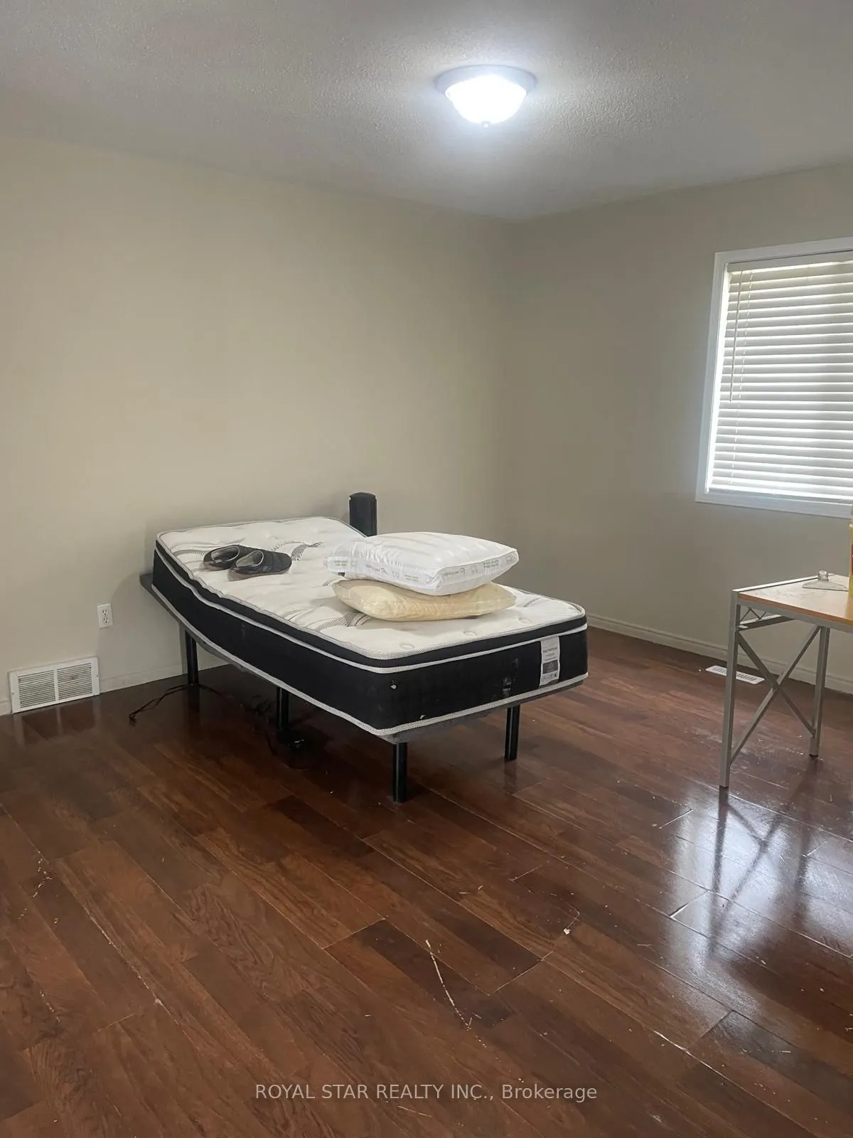 246 Thurman Circle