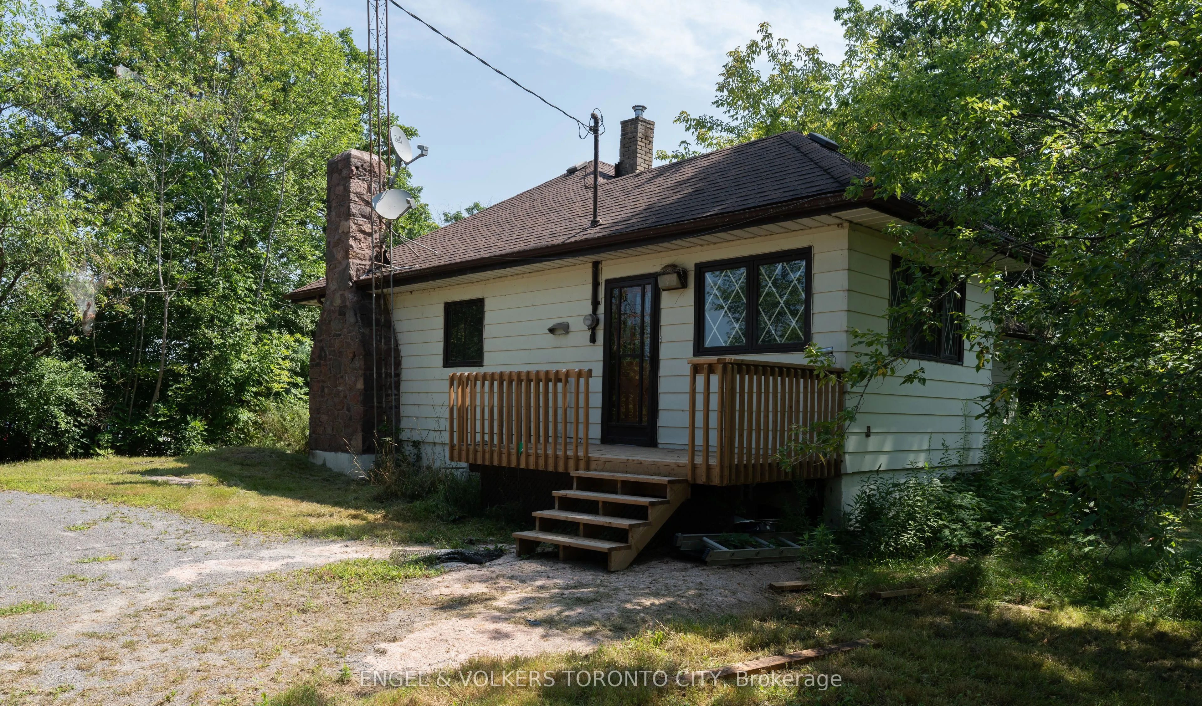 3320 Buckhorn Road
