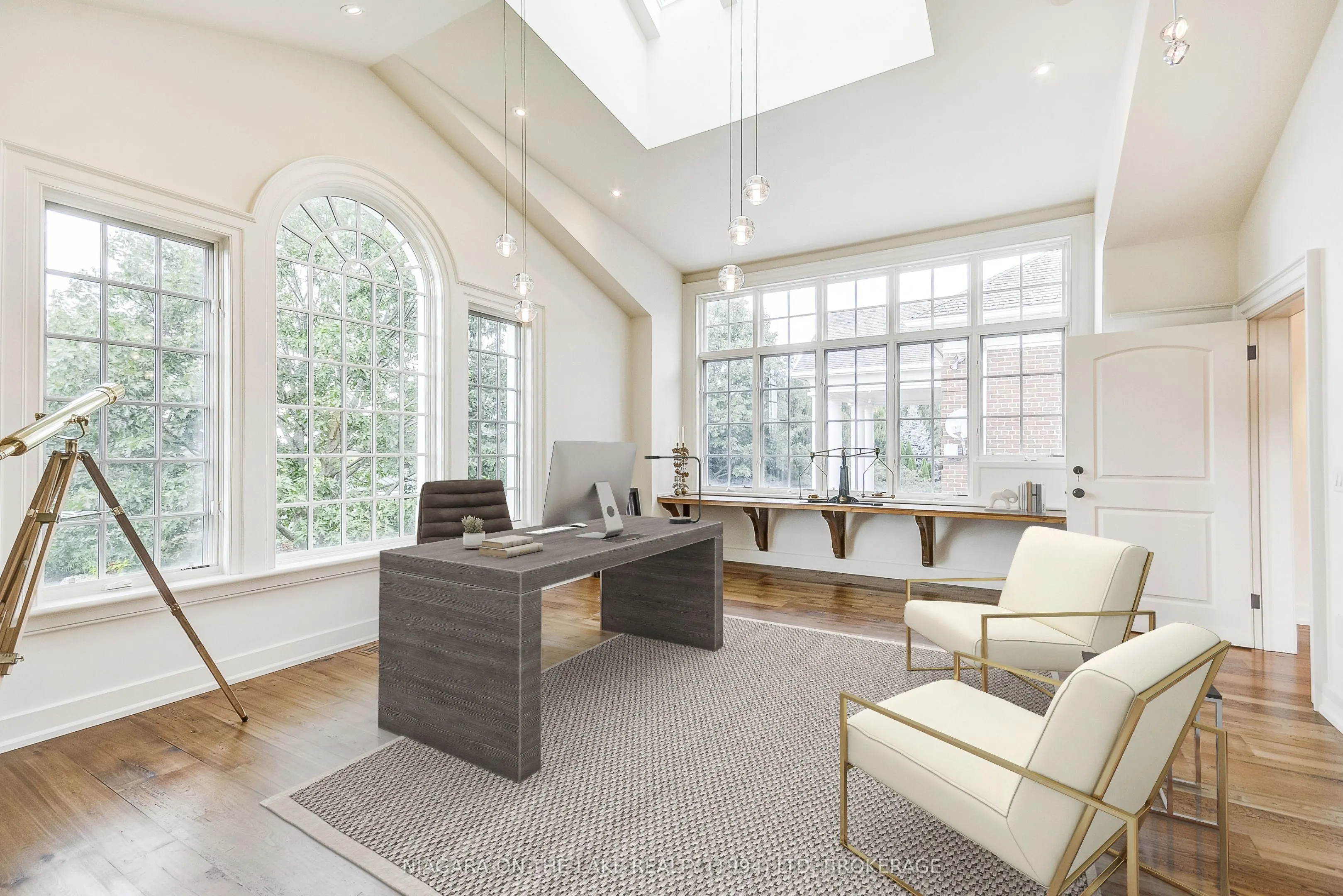 14842 NIAGARA RIVER Parkway
