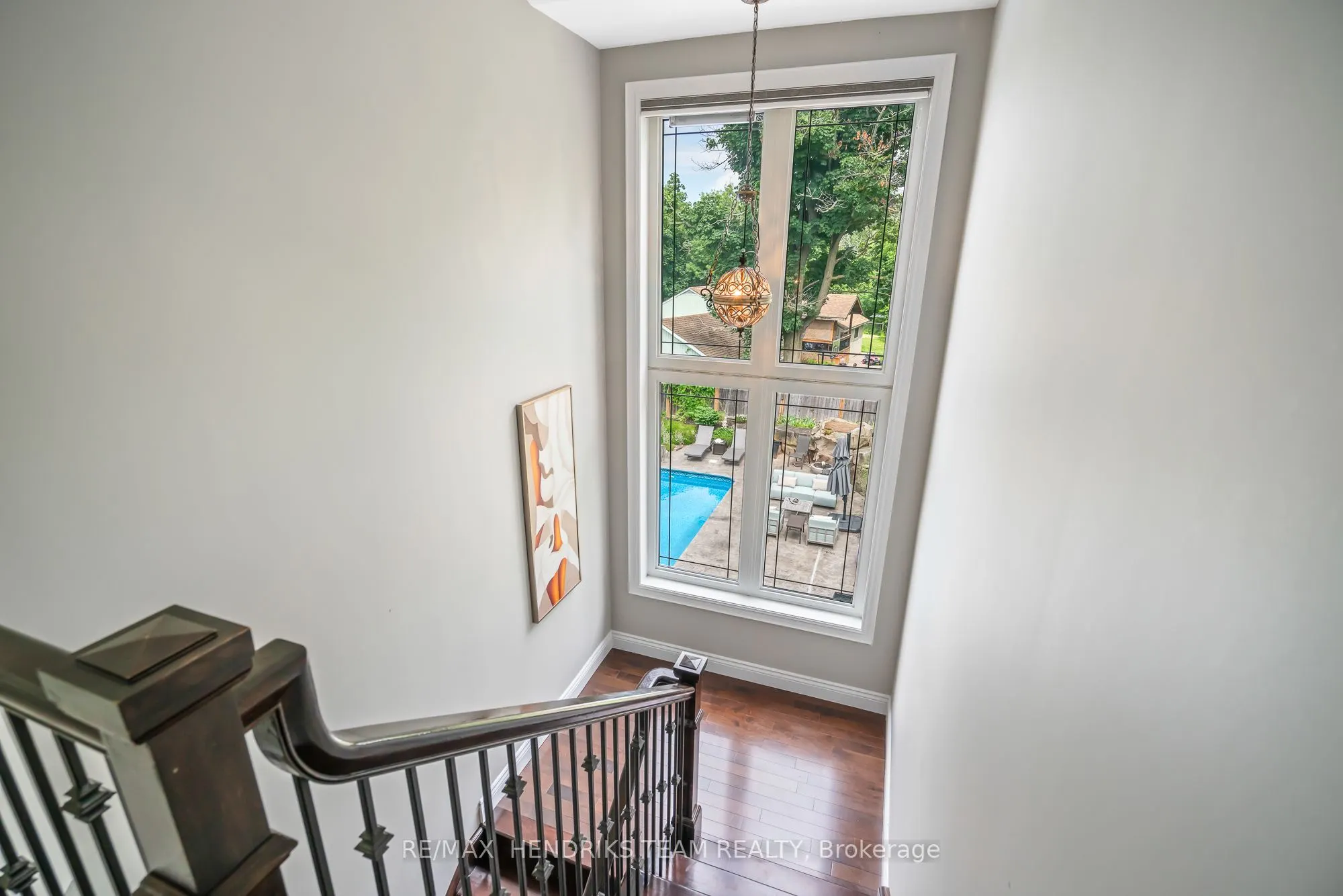 4 FRONT Street S, #MAIN HOUSE