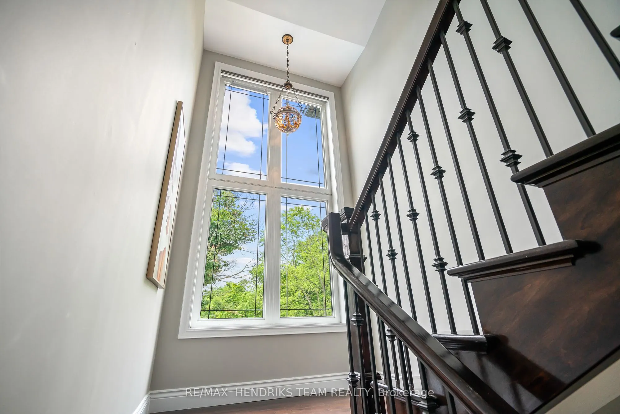4 FRONT Street S, #MAIN HOUSE