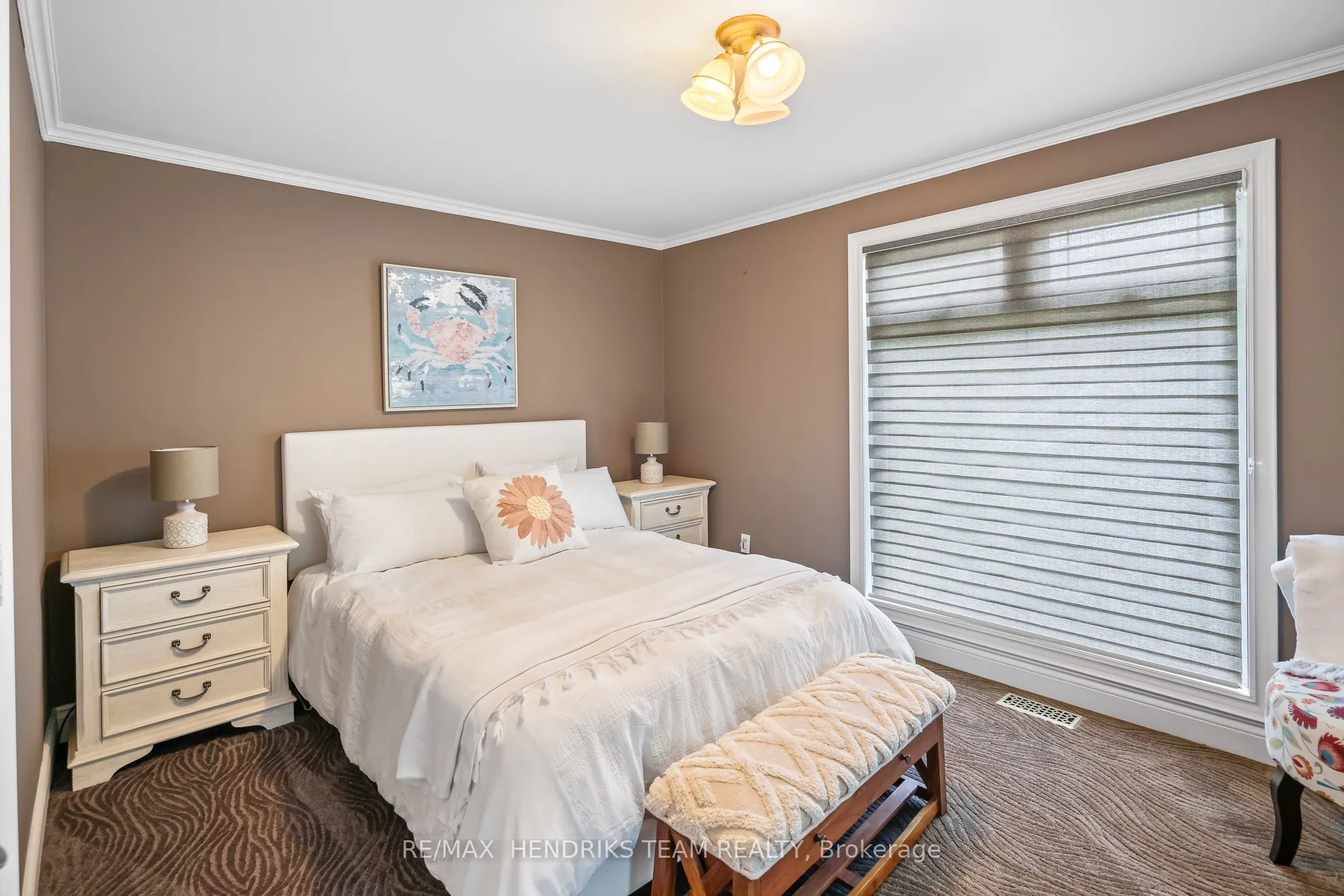 4 FRONT Street S, #MAIN HOUSE