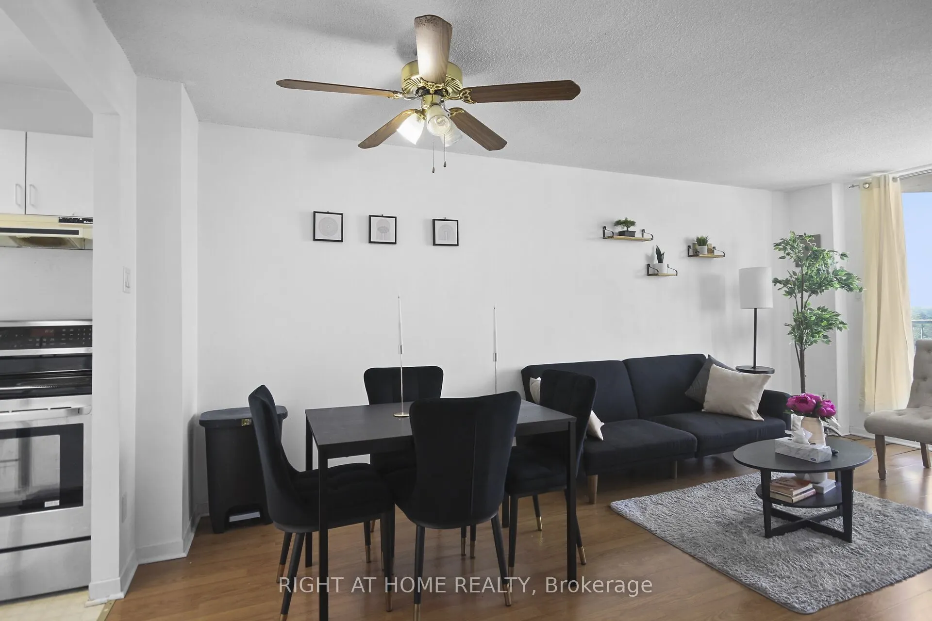 1440 Heron Road, #1104