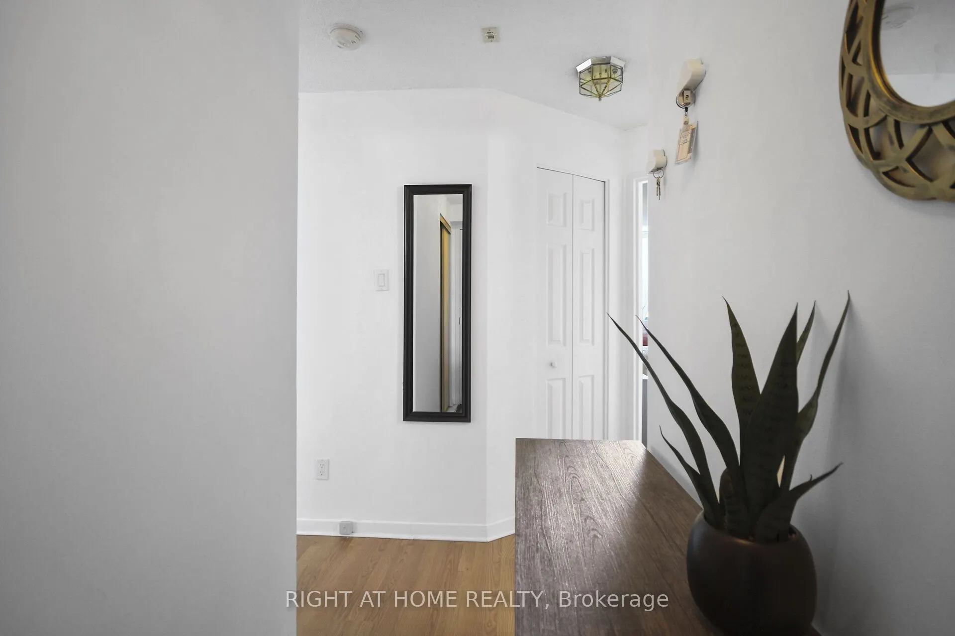 1440 Heron Road, #1104