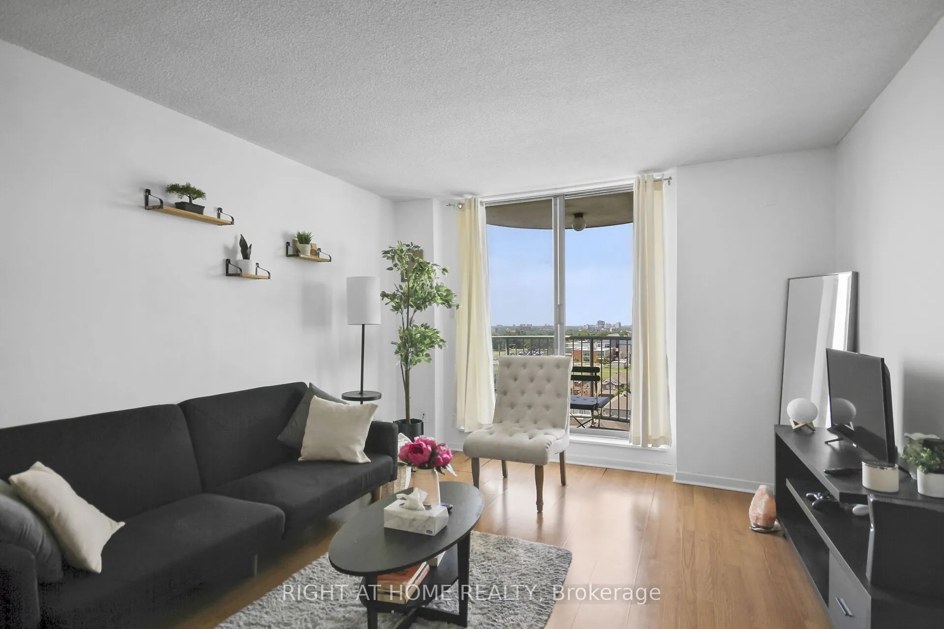 1440 Heron Road, #1104