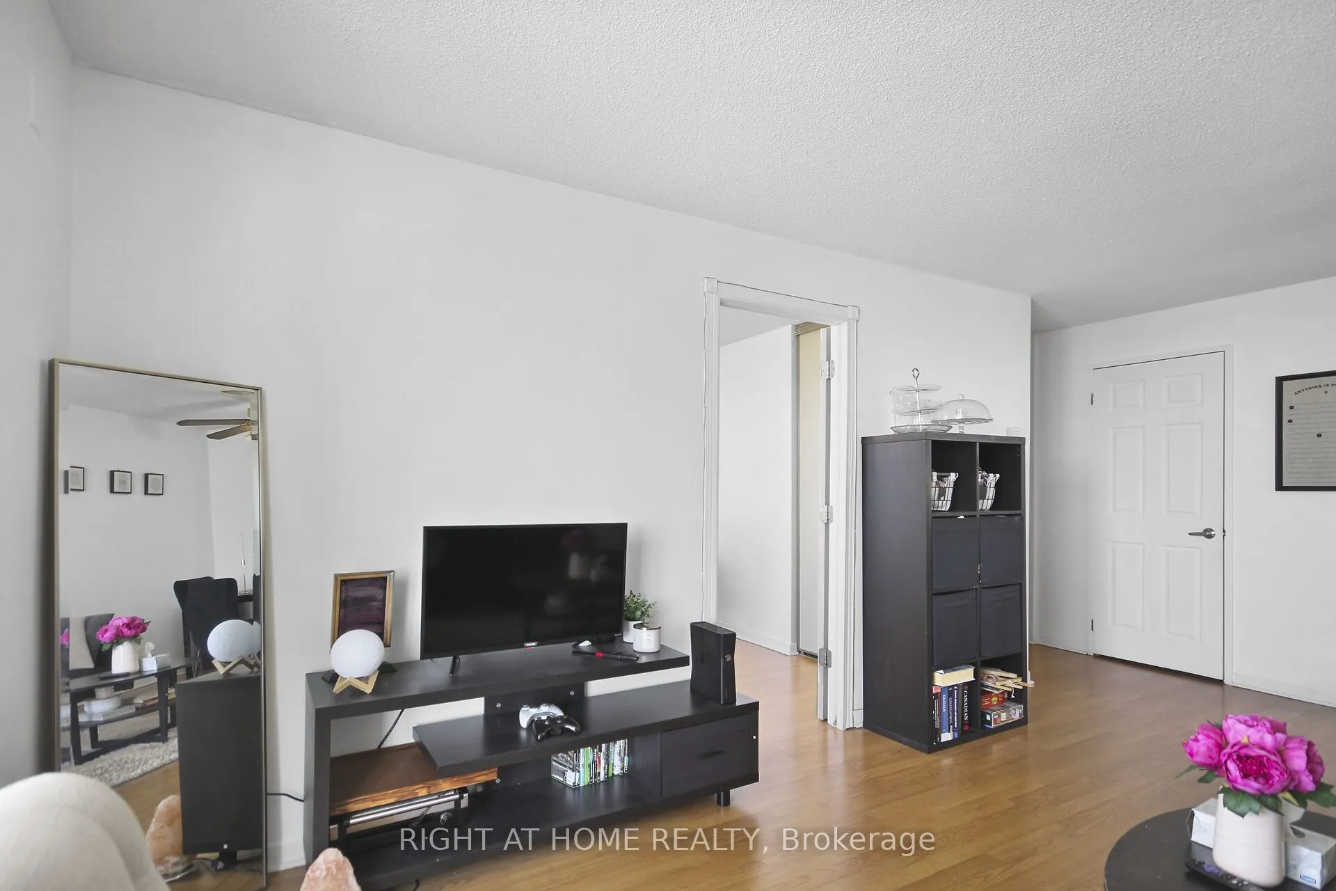 1440 Heron Road, #1104