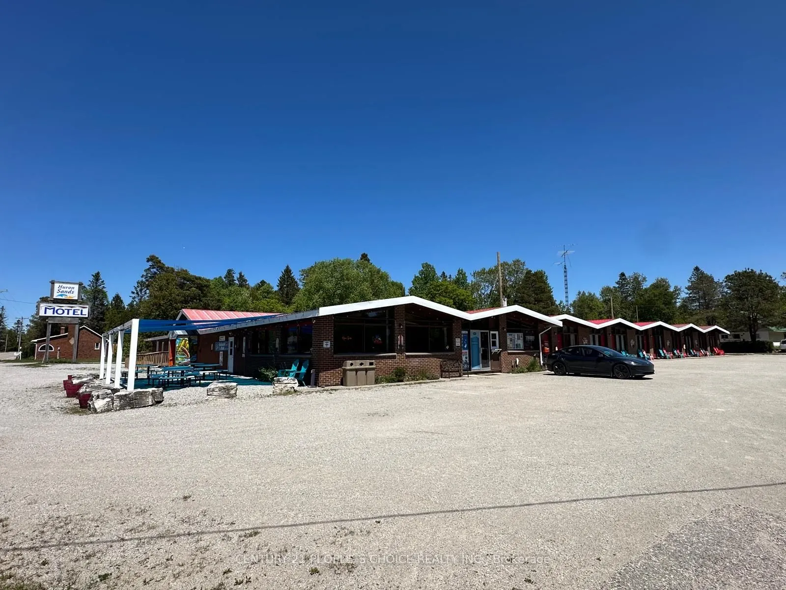 5216 HWY 551, Providence Bay,