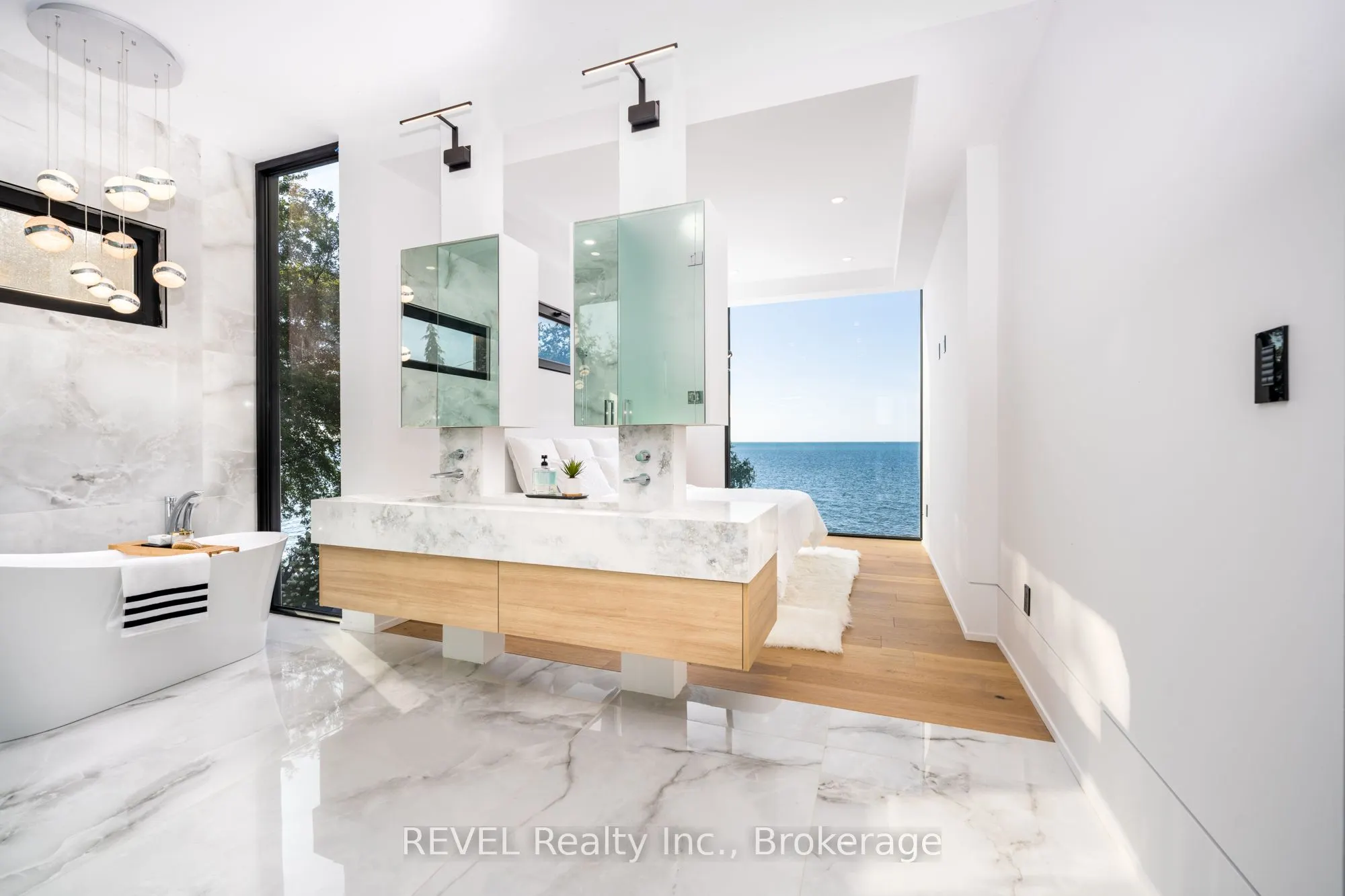 6 FIRELANE 11A Street