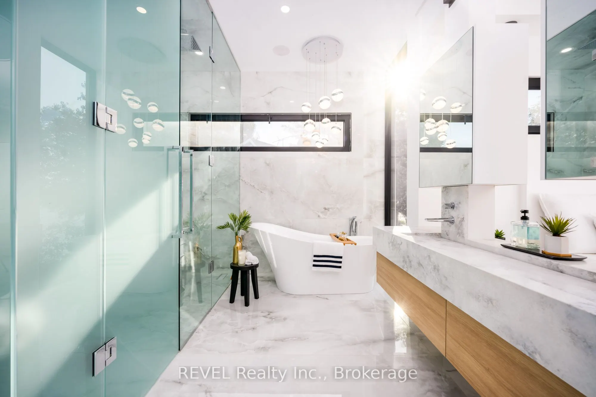 6 FIRELANE 11A Street