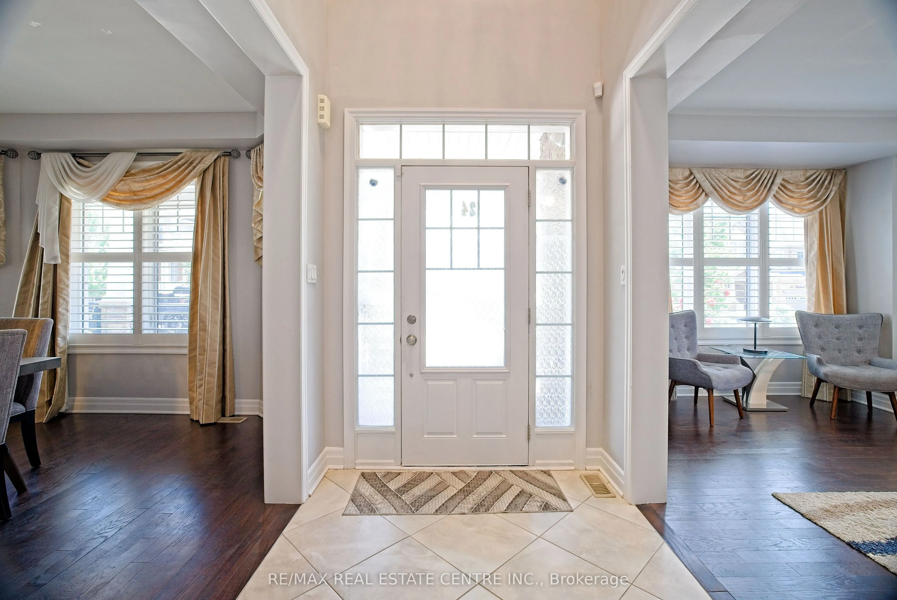 24 Pickett Place