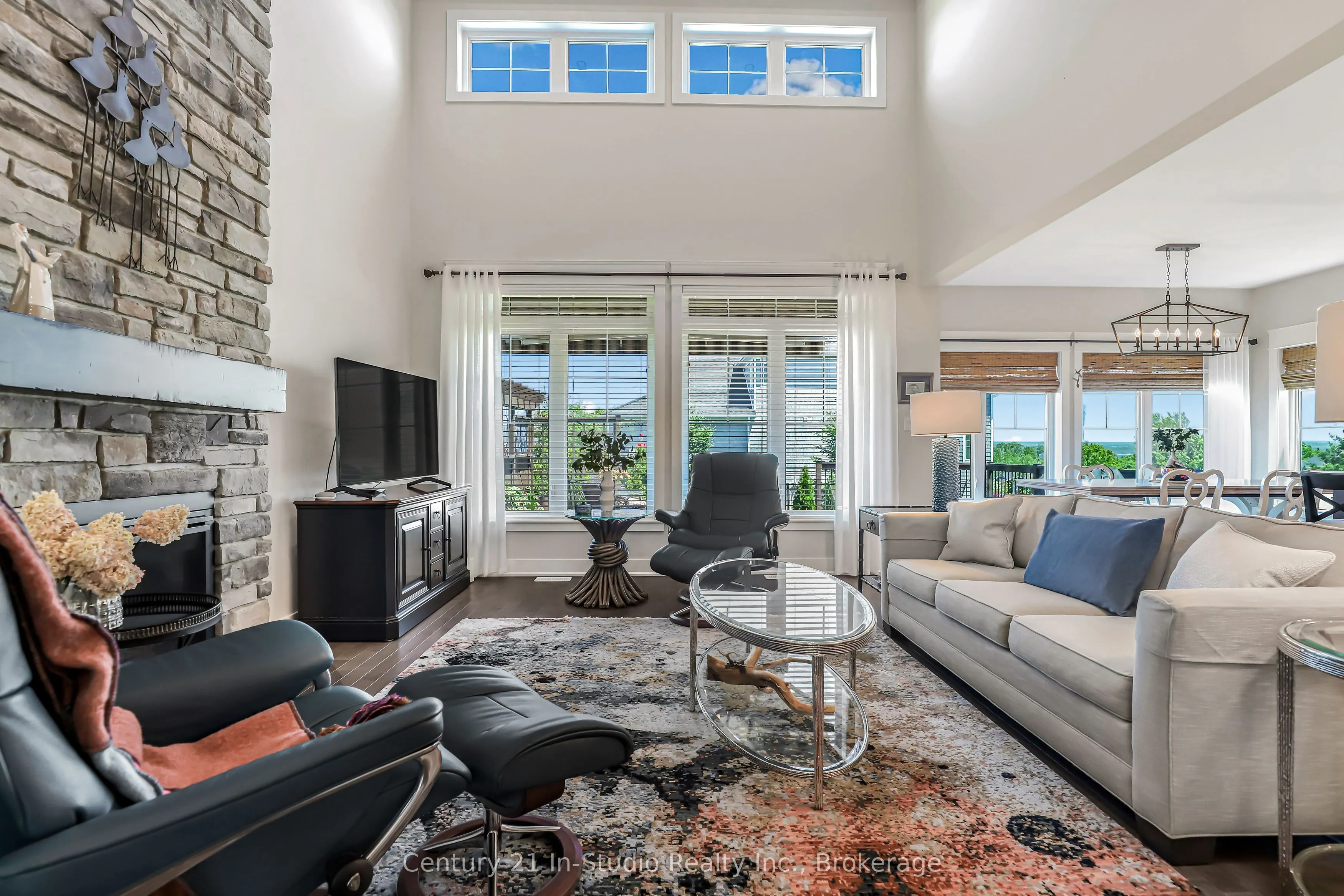 209 Snowberry Lane