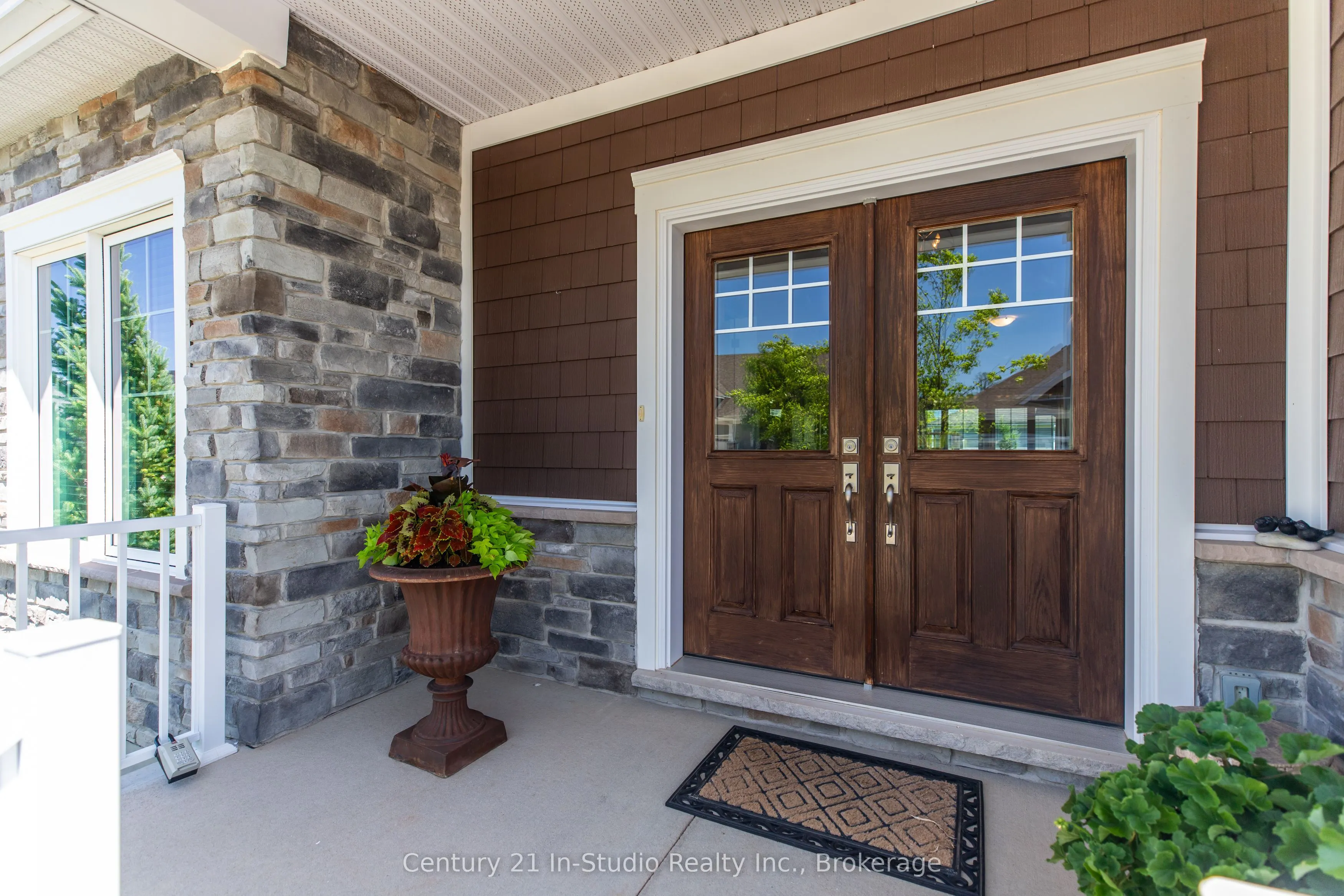 209 Snowberry Lane
