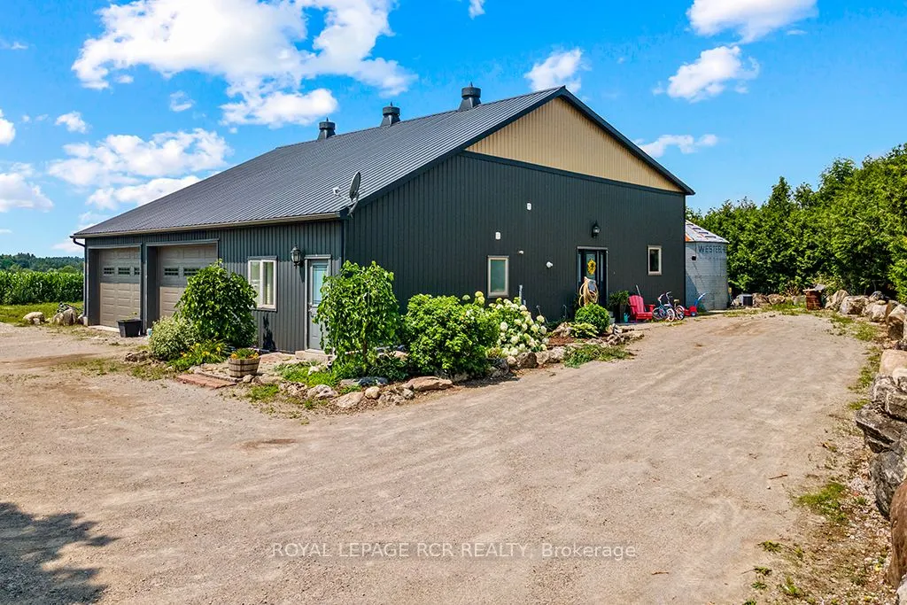 5680 Wellington Road 23