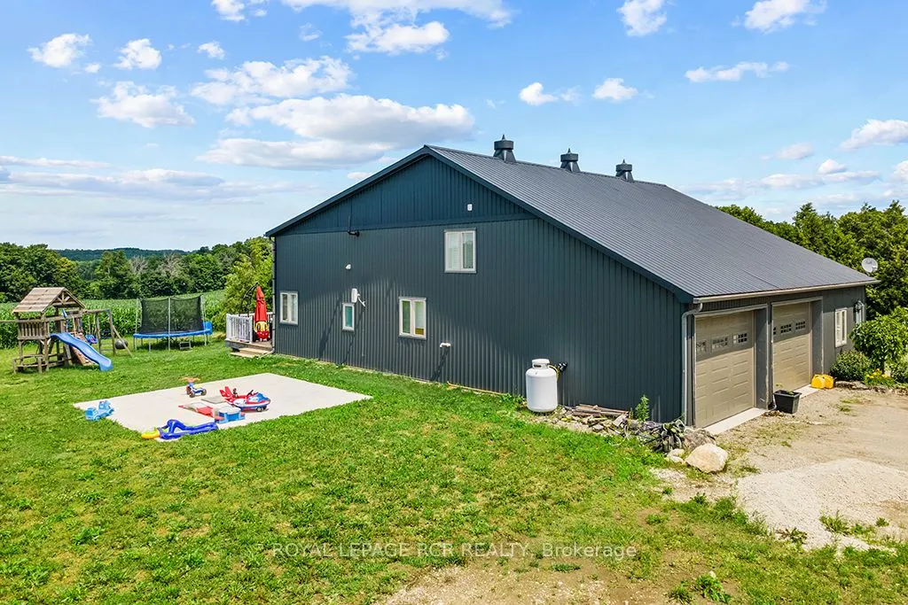 5680 Wellington Road 23