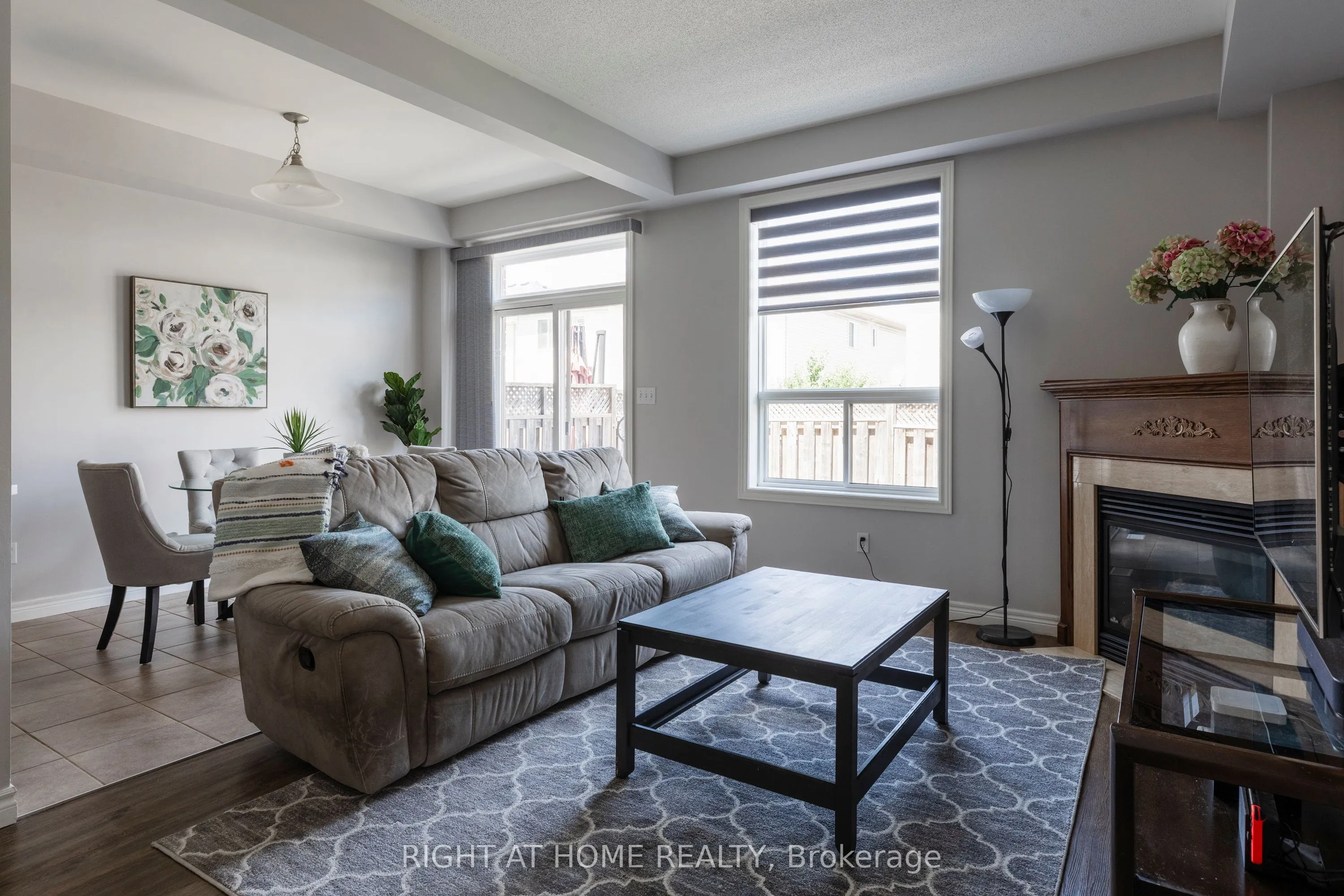 56 Marina Point Crescent