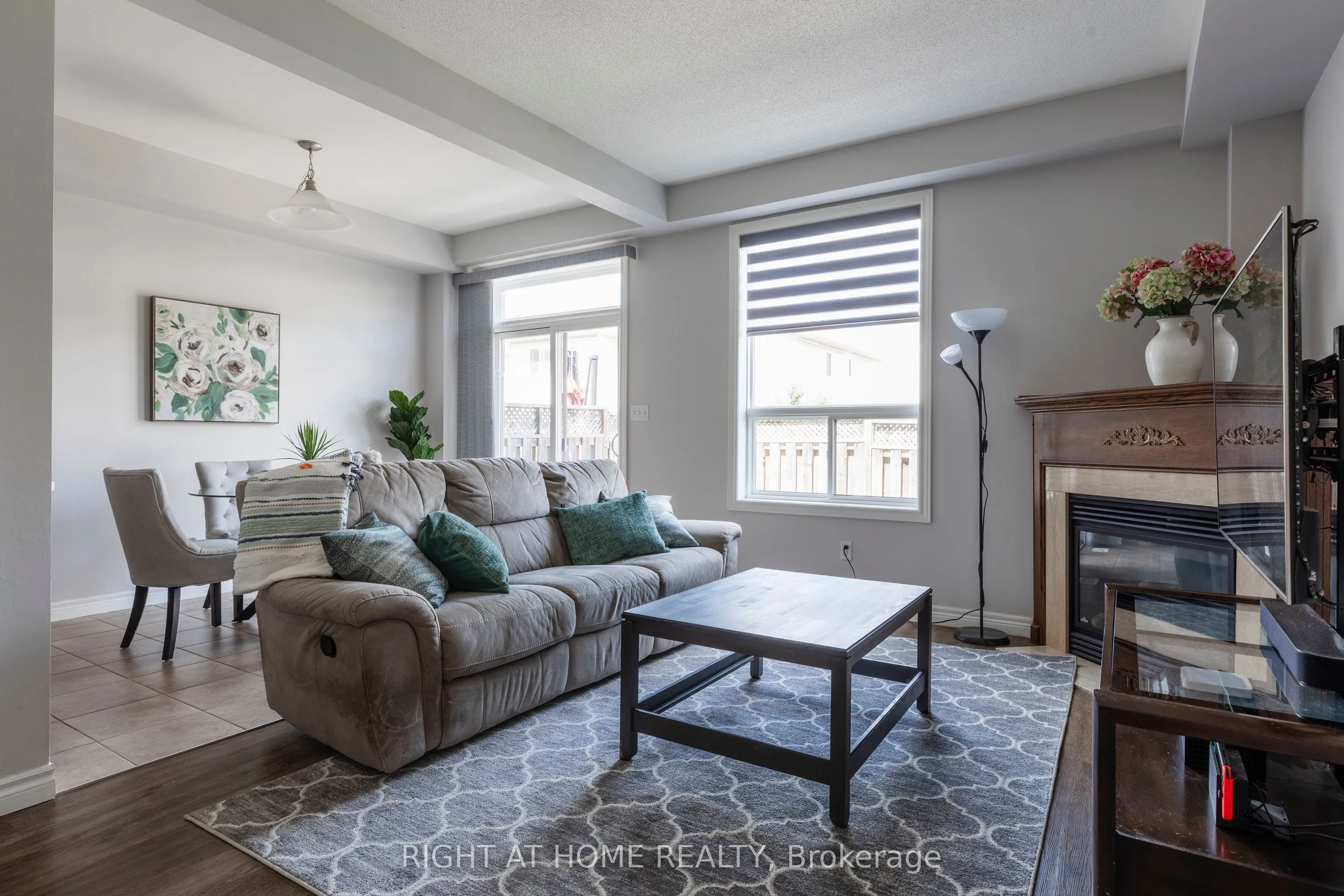 56 Marina Point Crescent