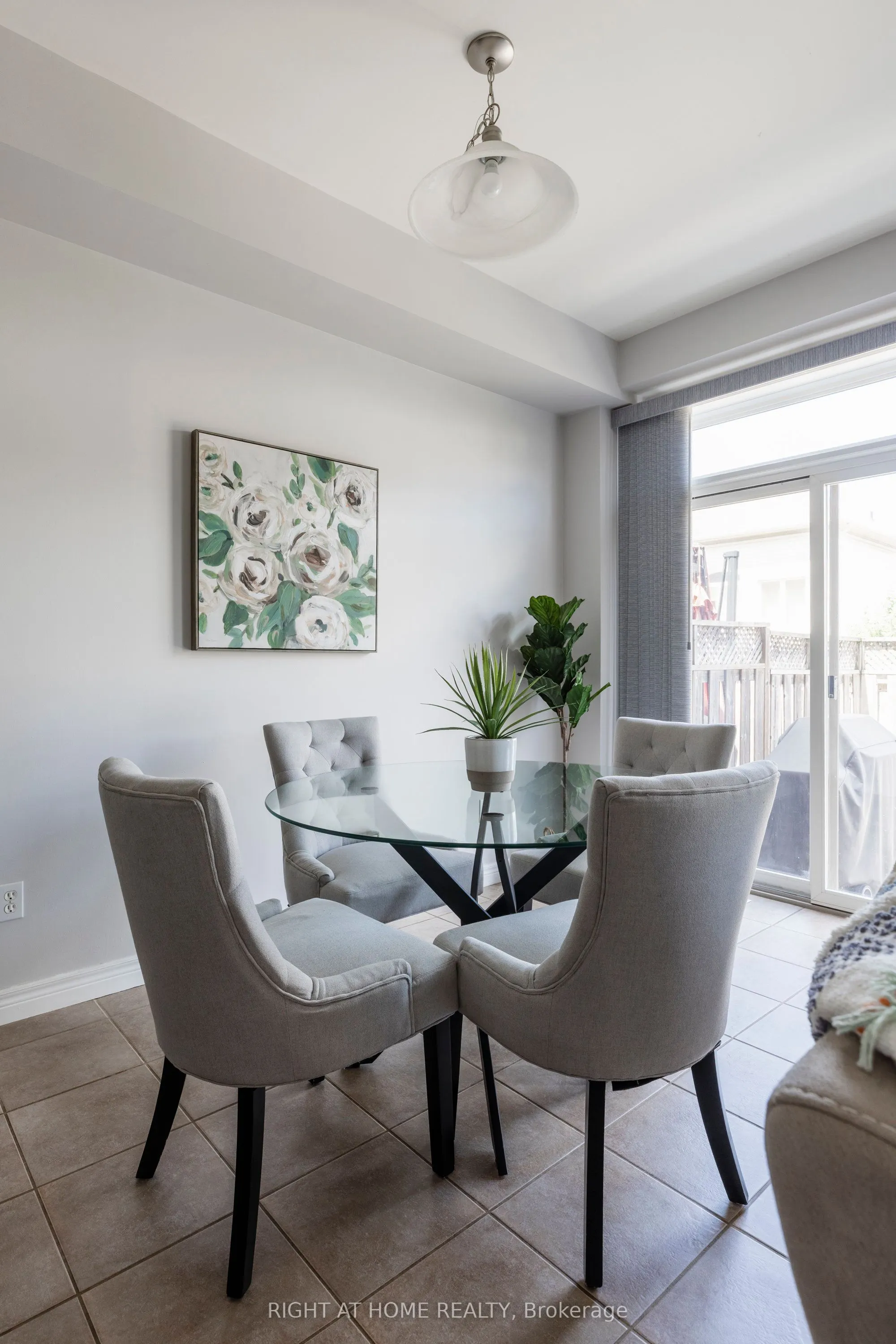 56 Marina Point Crescent