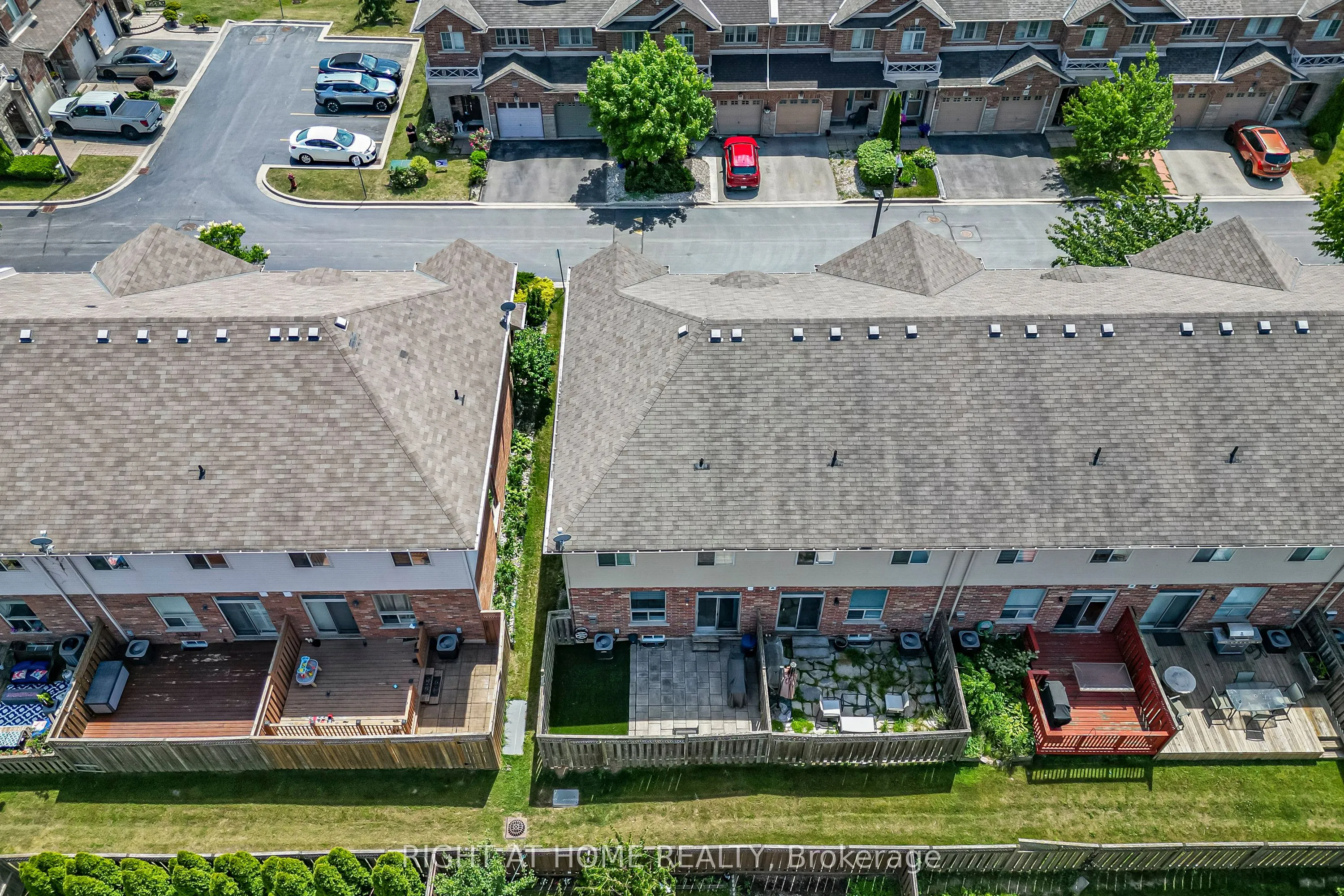56 Marina Point Crescent