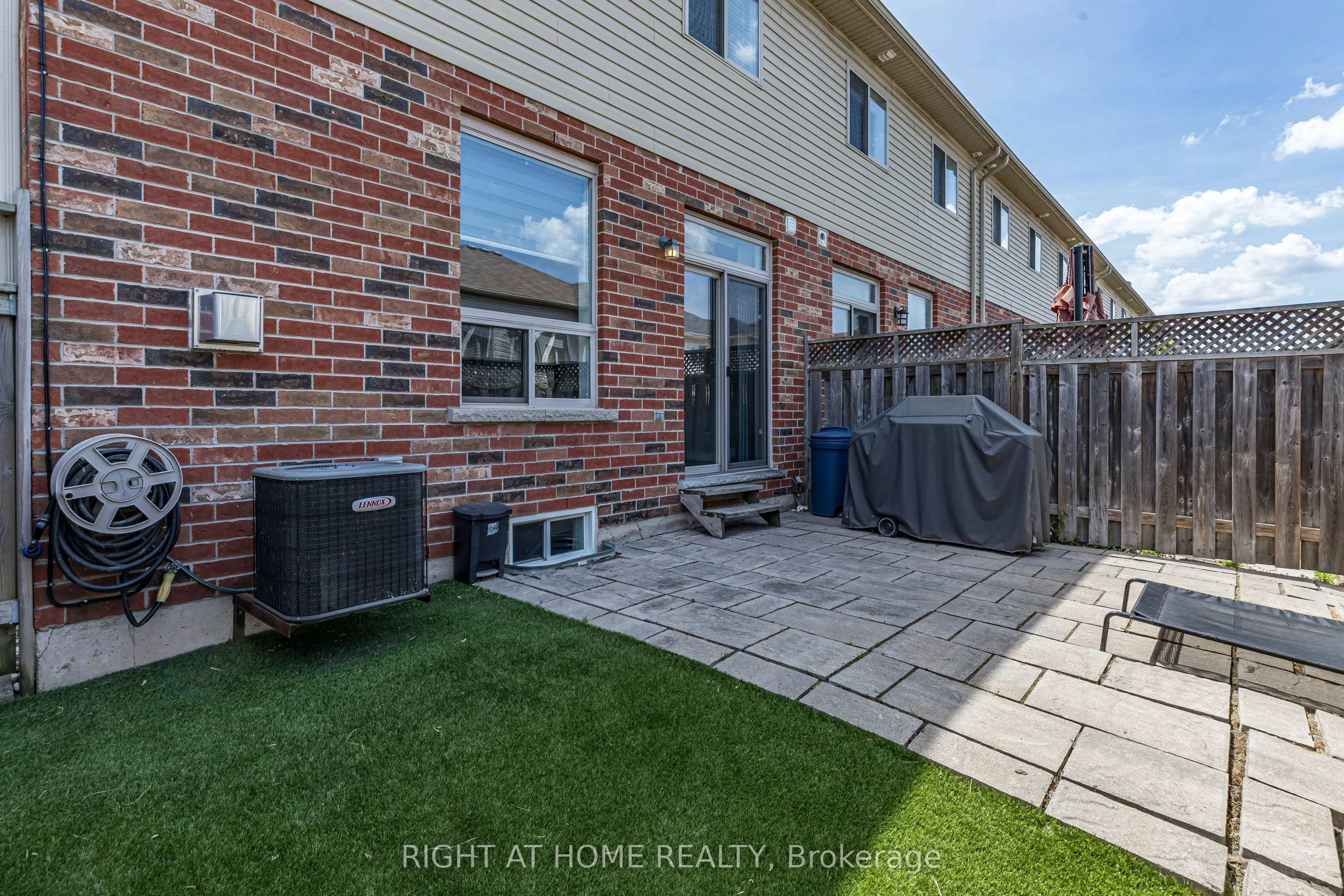 56 Marina Point Crescent