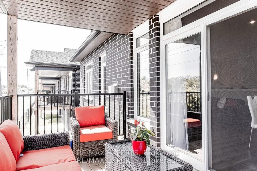 10 MCPHERSON Court #21