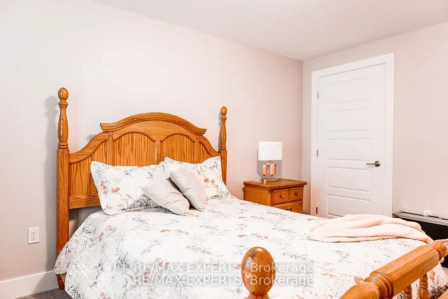 10 MCPHERSON Court #21