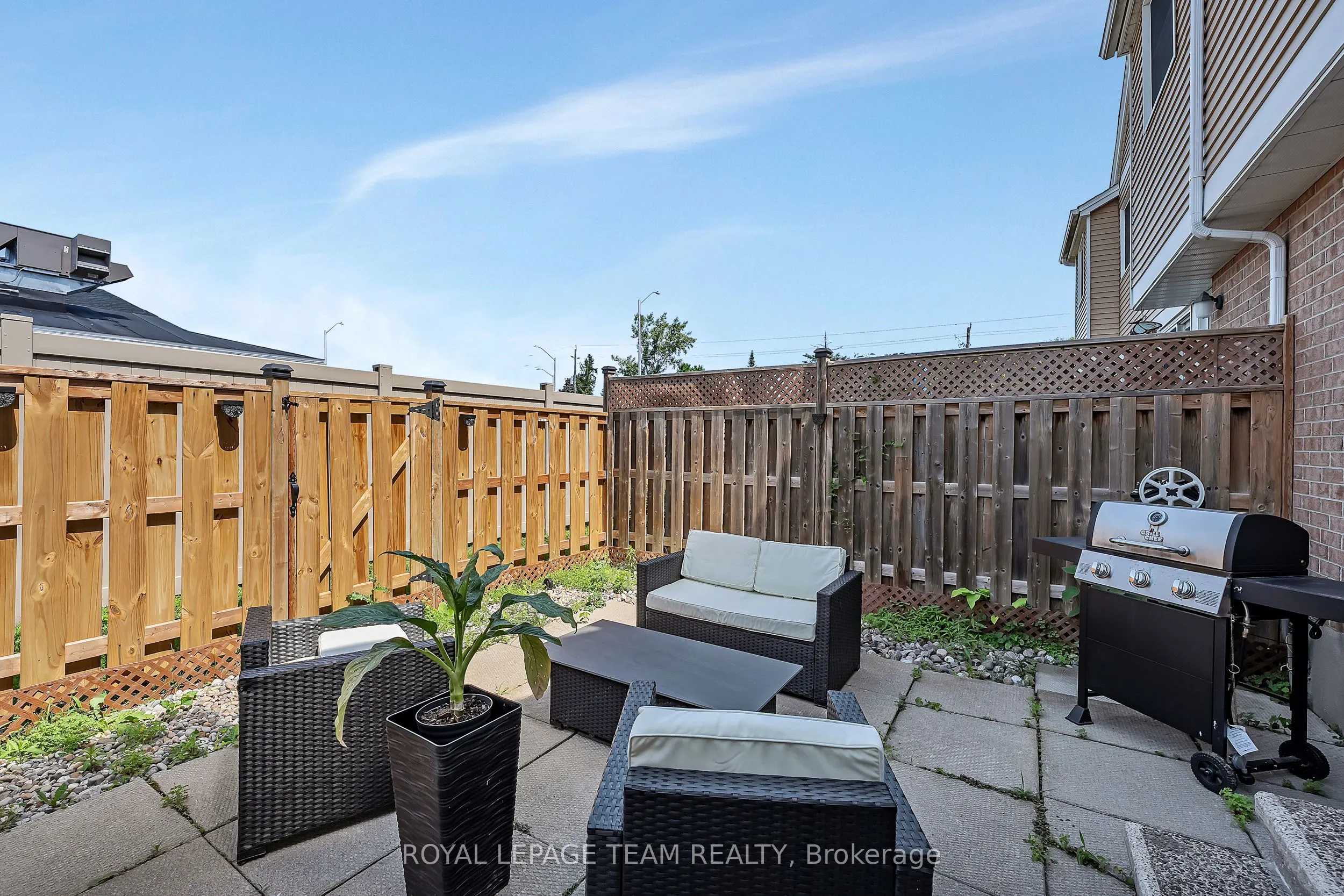 12 Bentbrook Crescent, #77