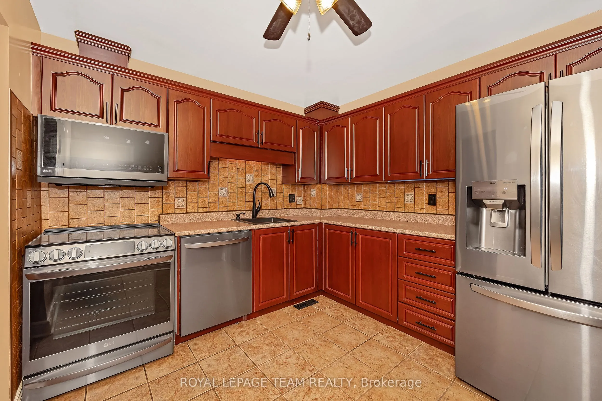 12 Bentbrook Crescent, #77