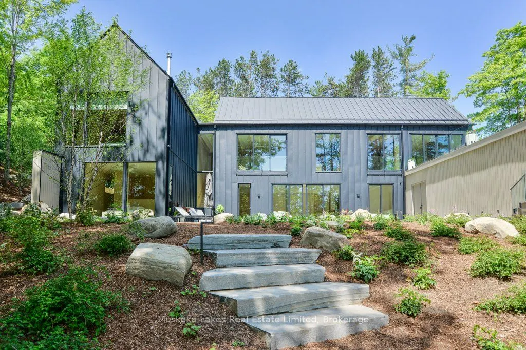 1074 Woodington Road