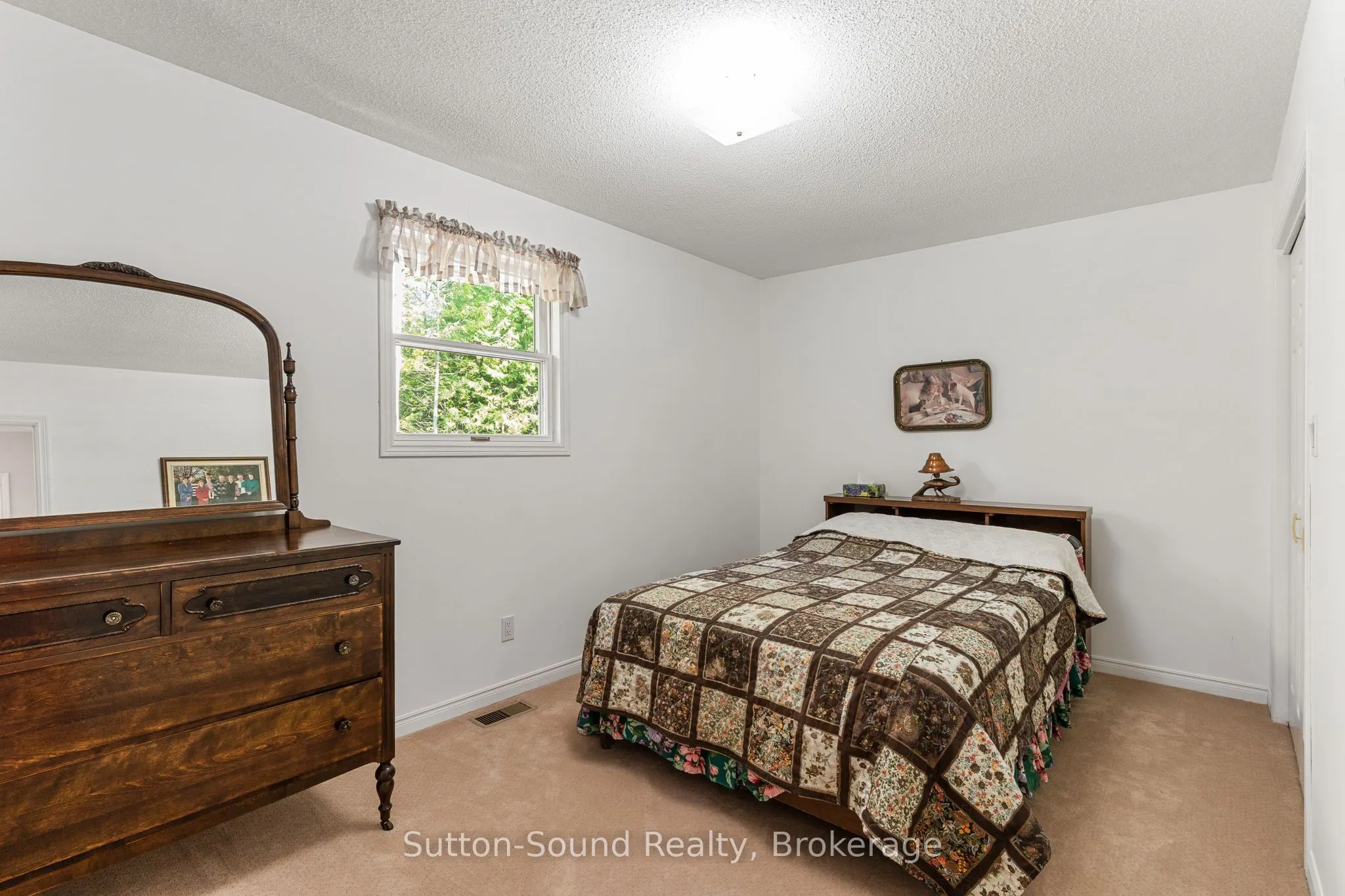 168 Balmy Beach Road