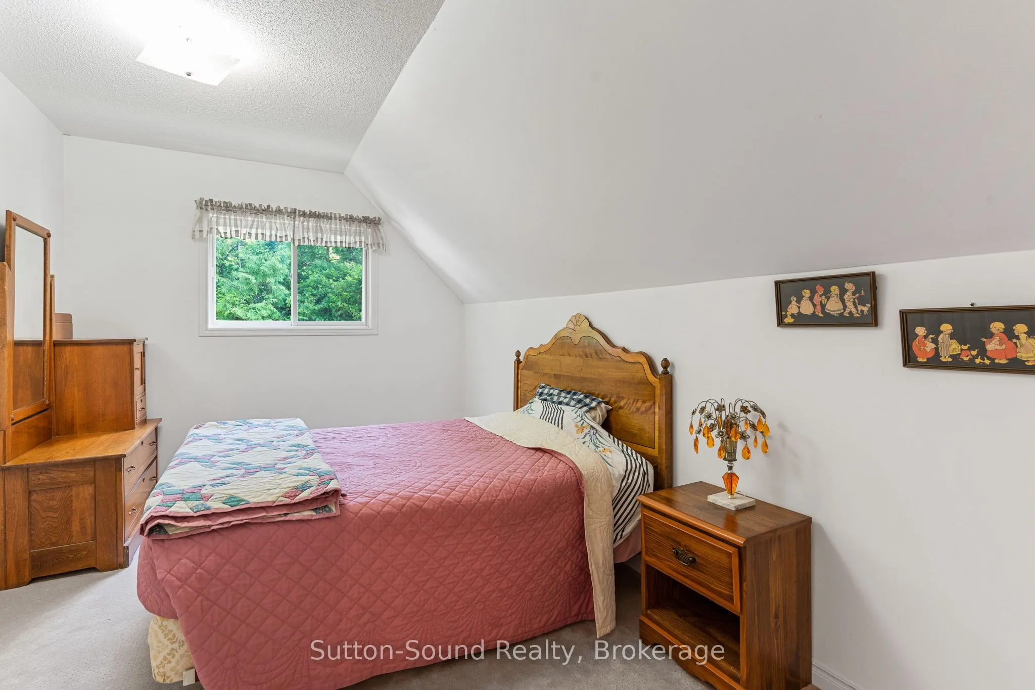 168 Balmy Beach Road
