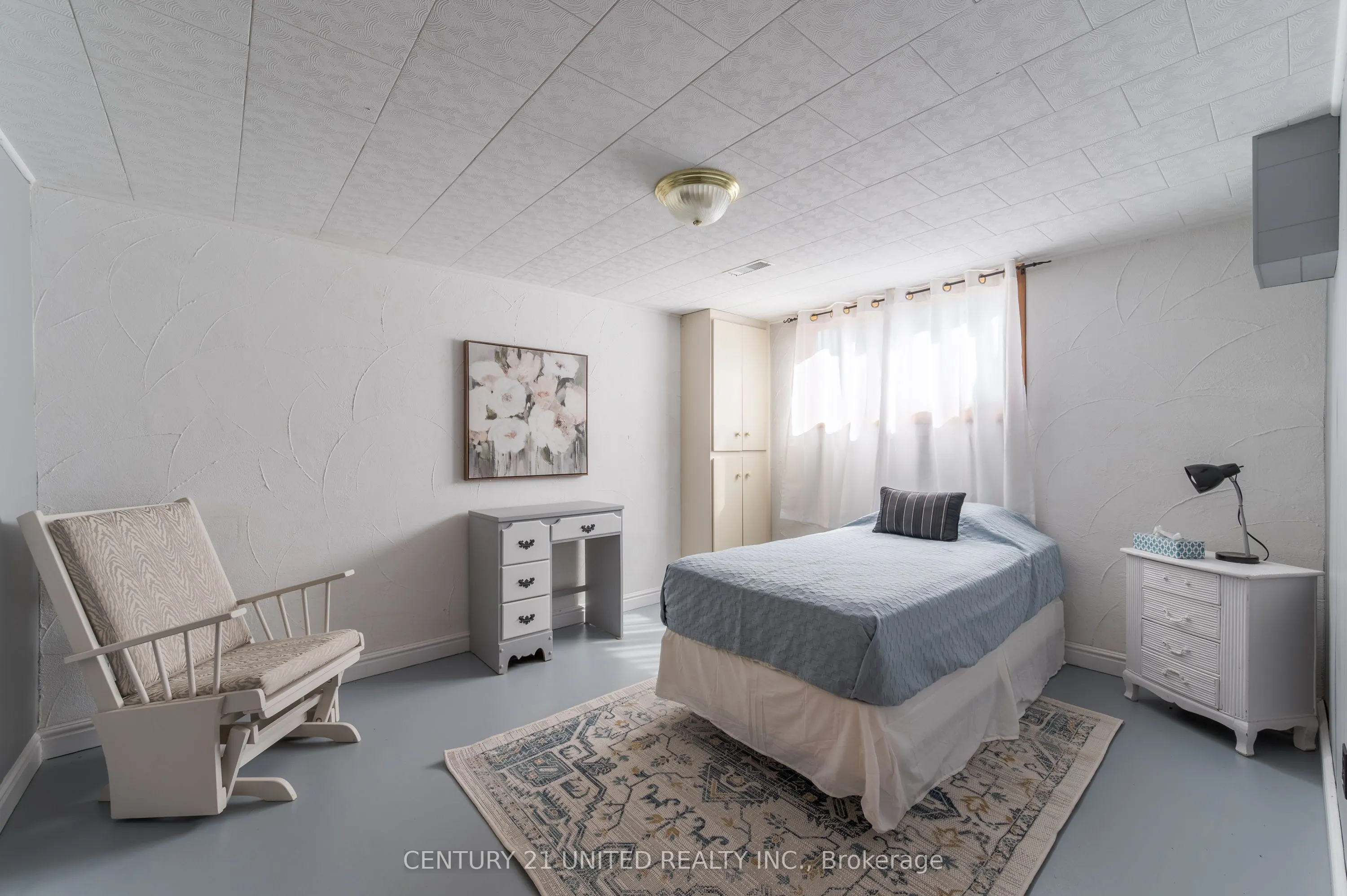 1496 Bradfield Road