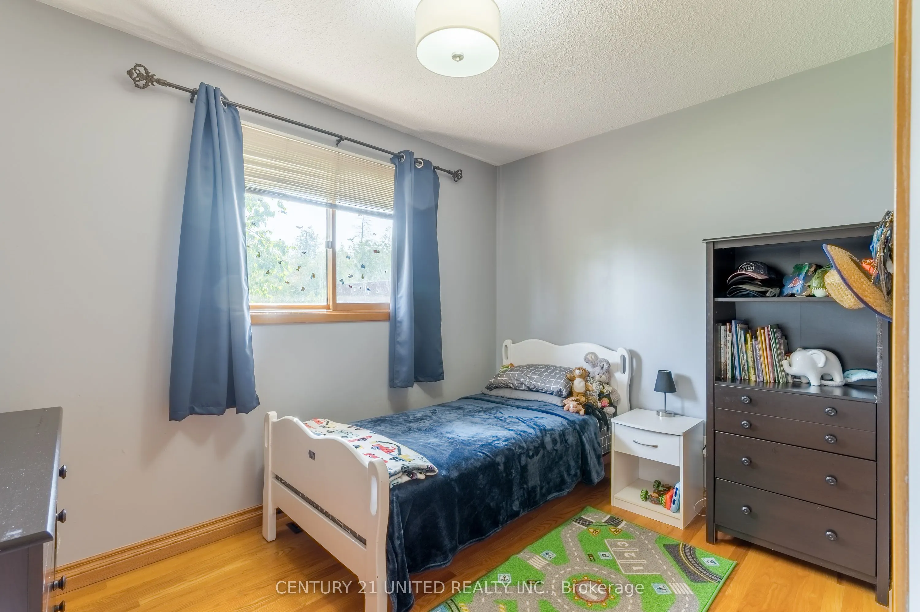 1496 Bradfield Road