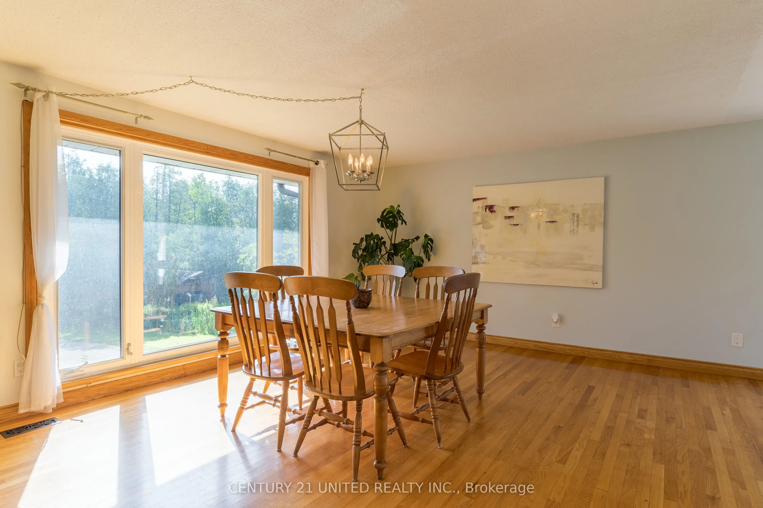 1496 Bradfield Road