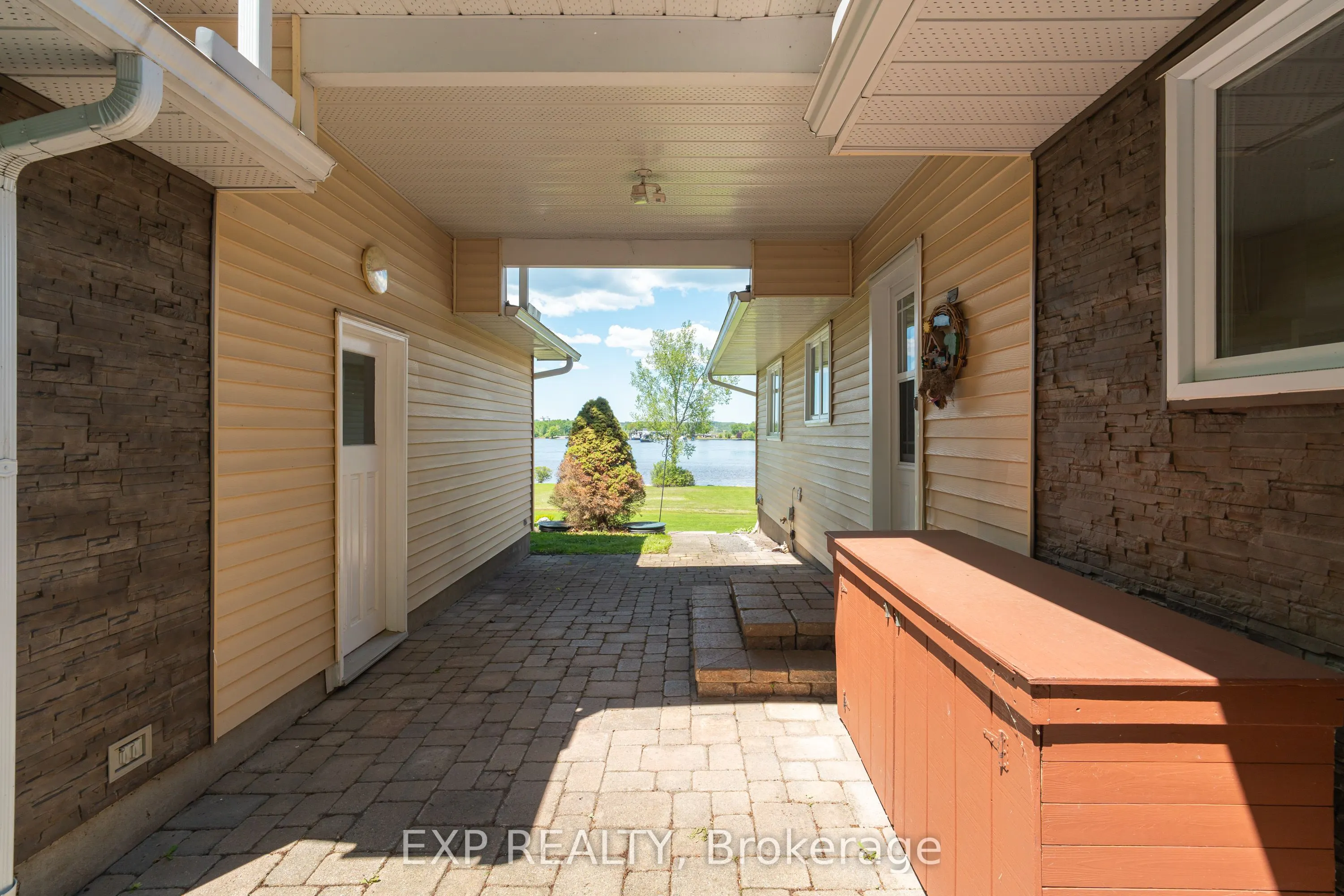 2577 Regional 174 Road