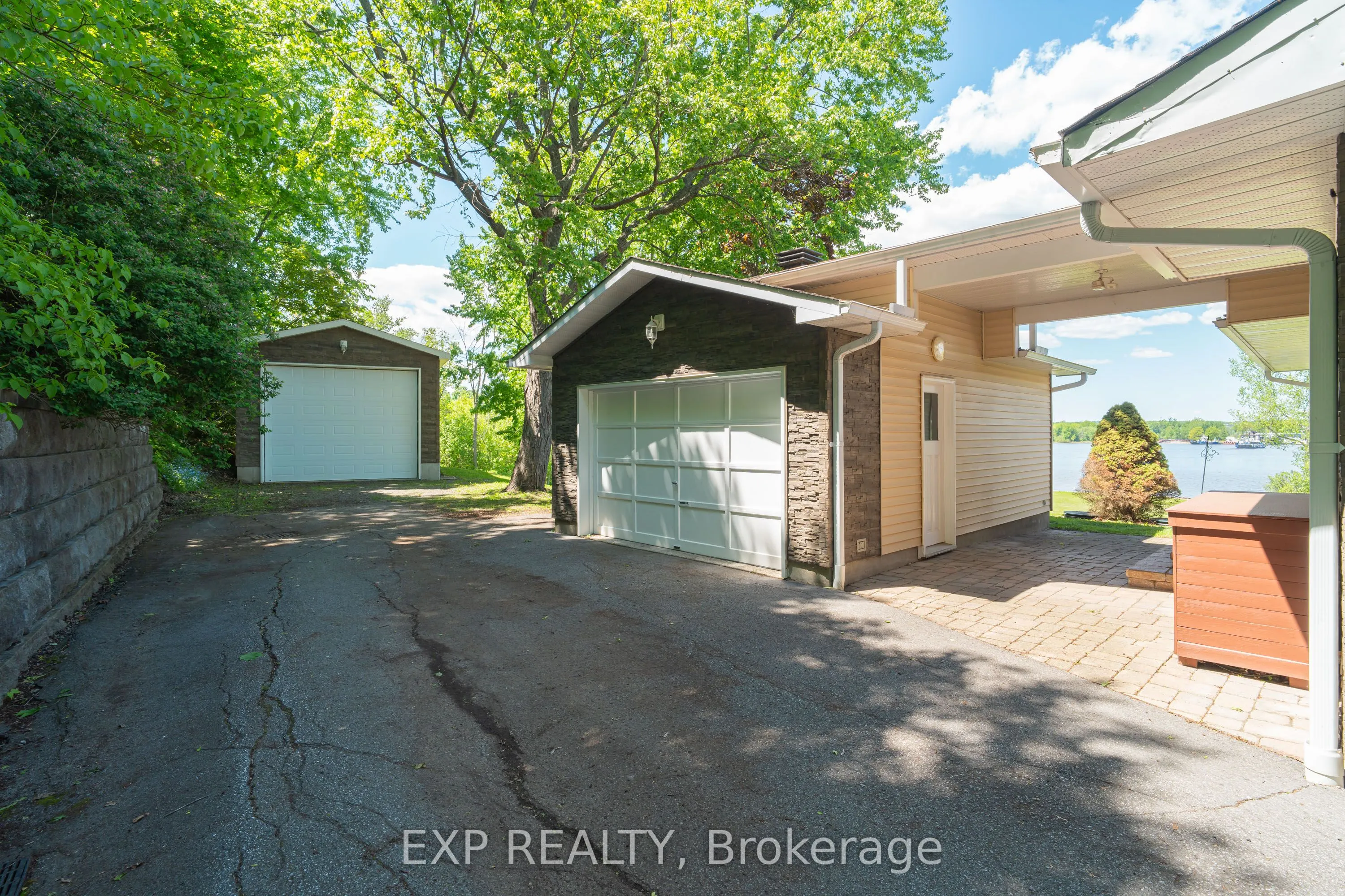 2577 Regional 174 Road