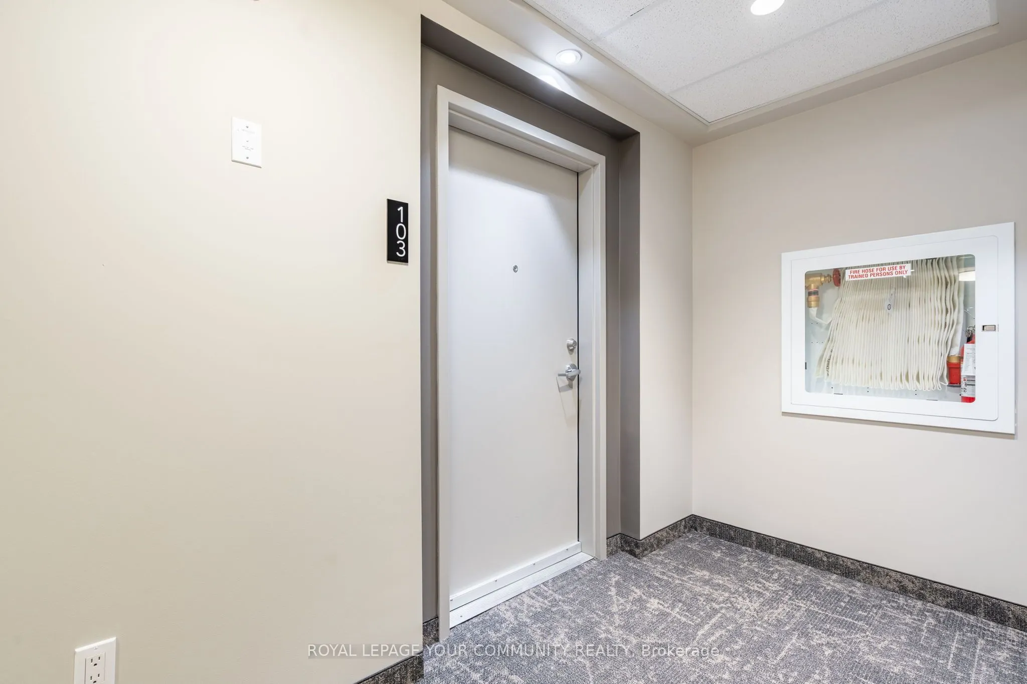 120 Summersides Boulevard, #103