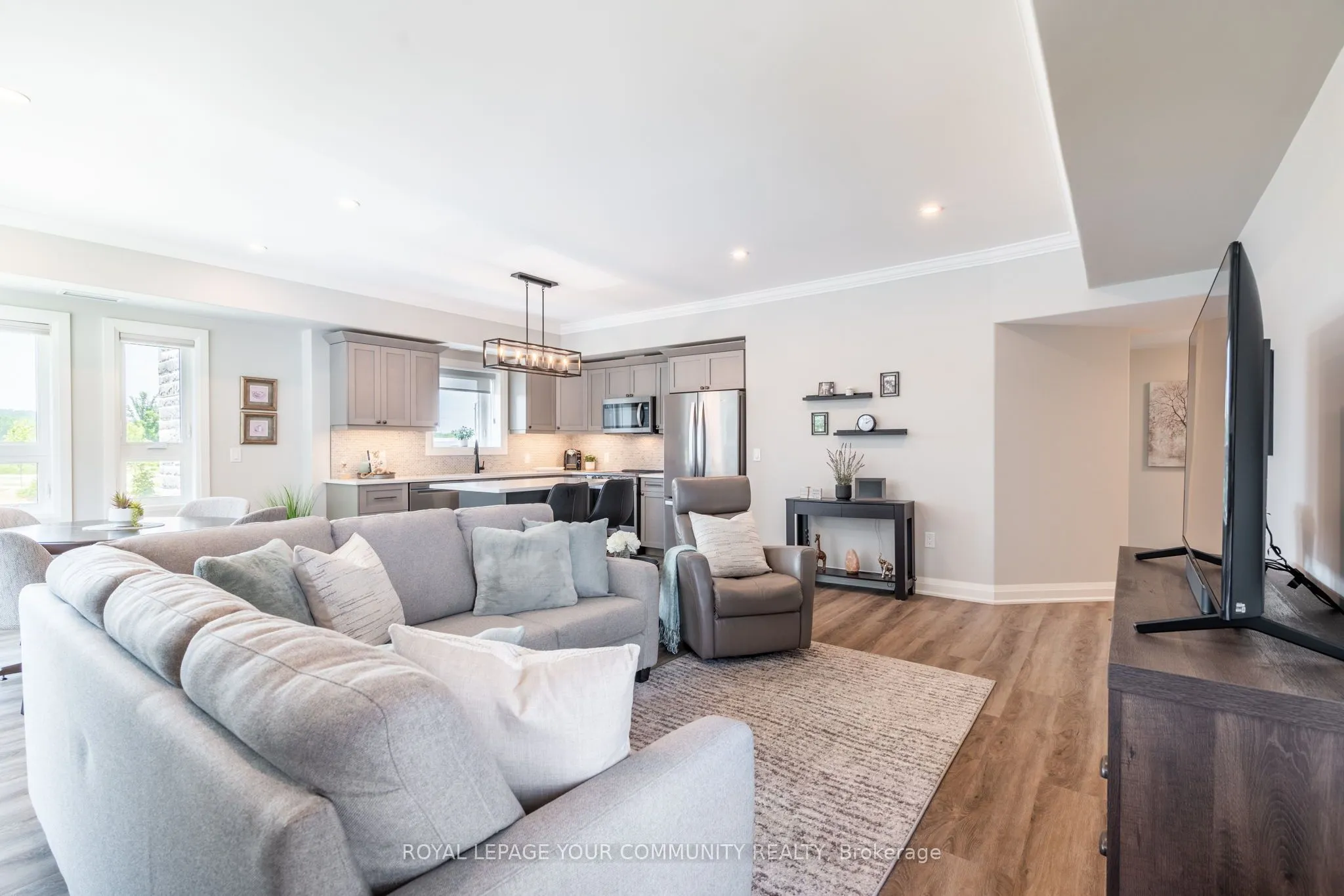 120 Summersides Boulevard, #103