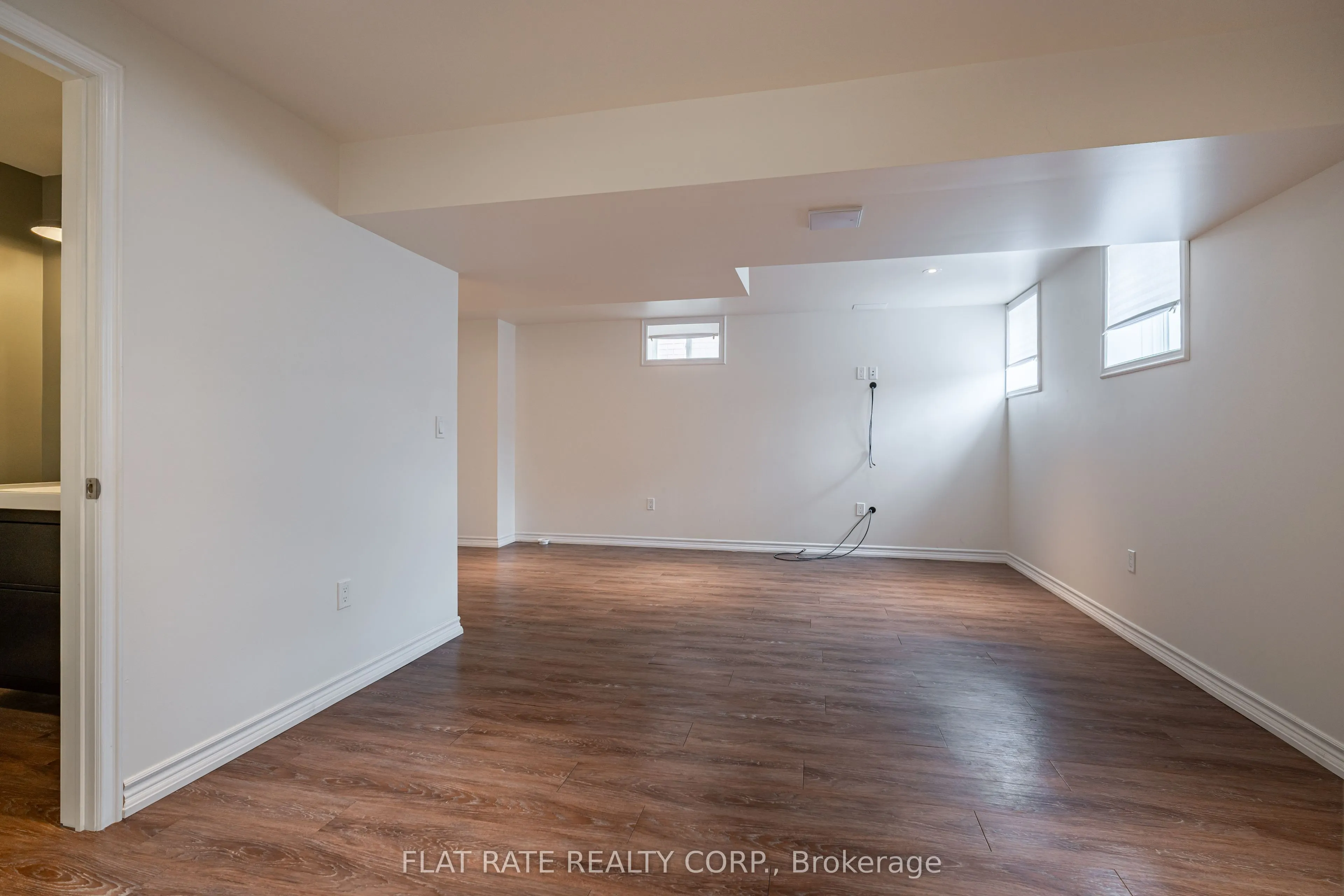 32 Paul Rexe Boulevard