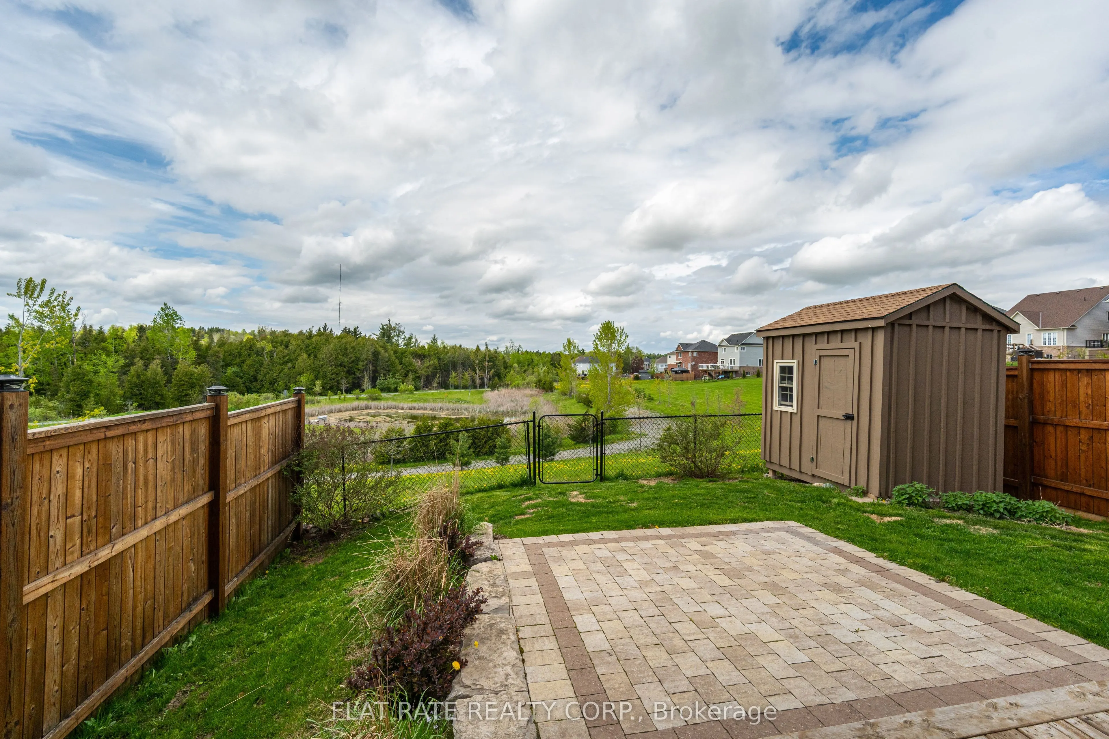 32 Paul Rexe Boulevard