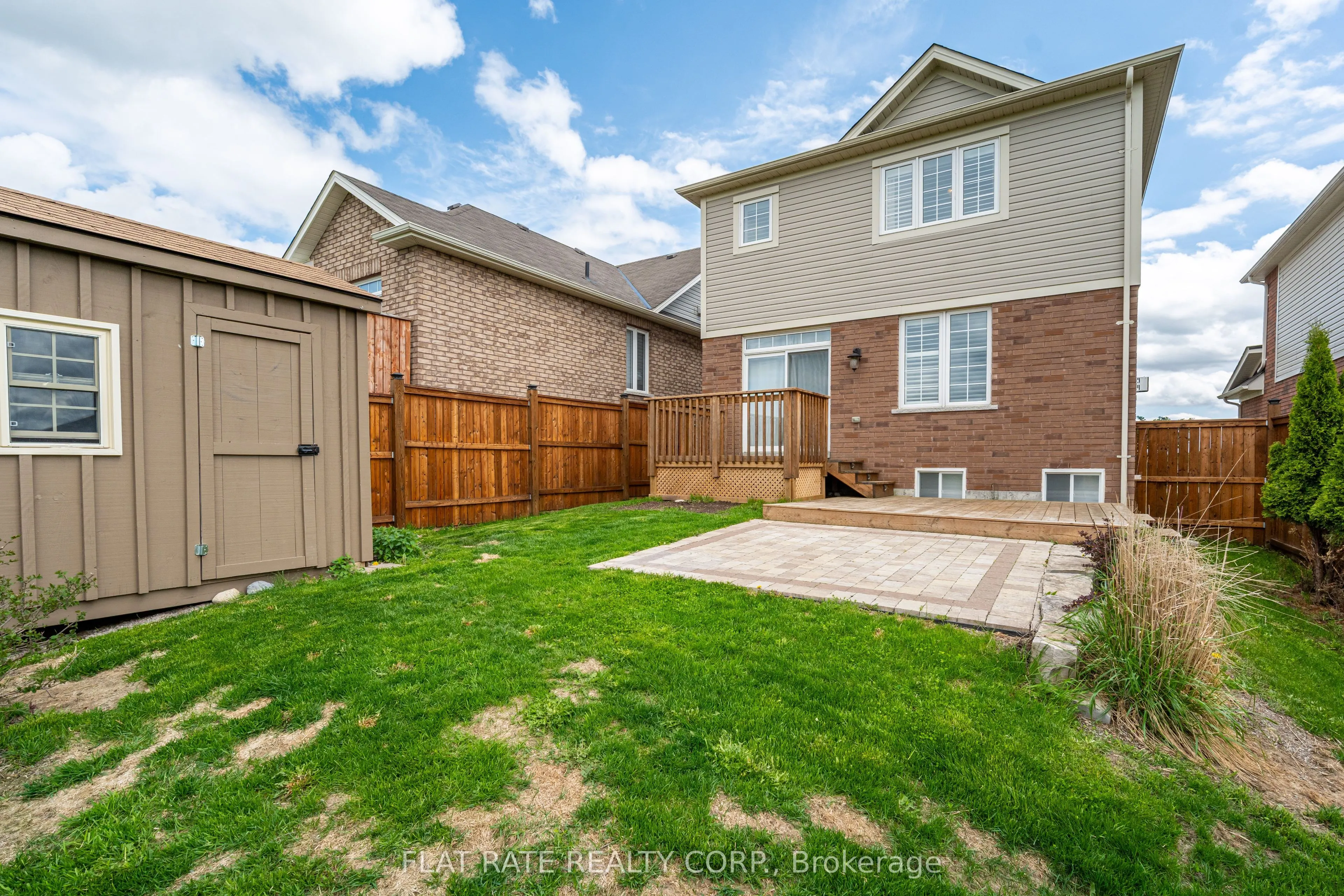 32 Paul Rexe Boulevard