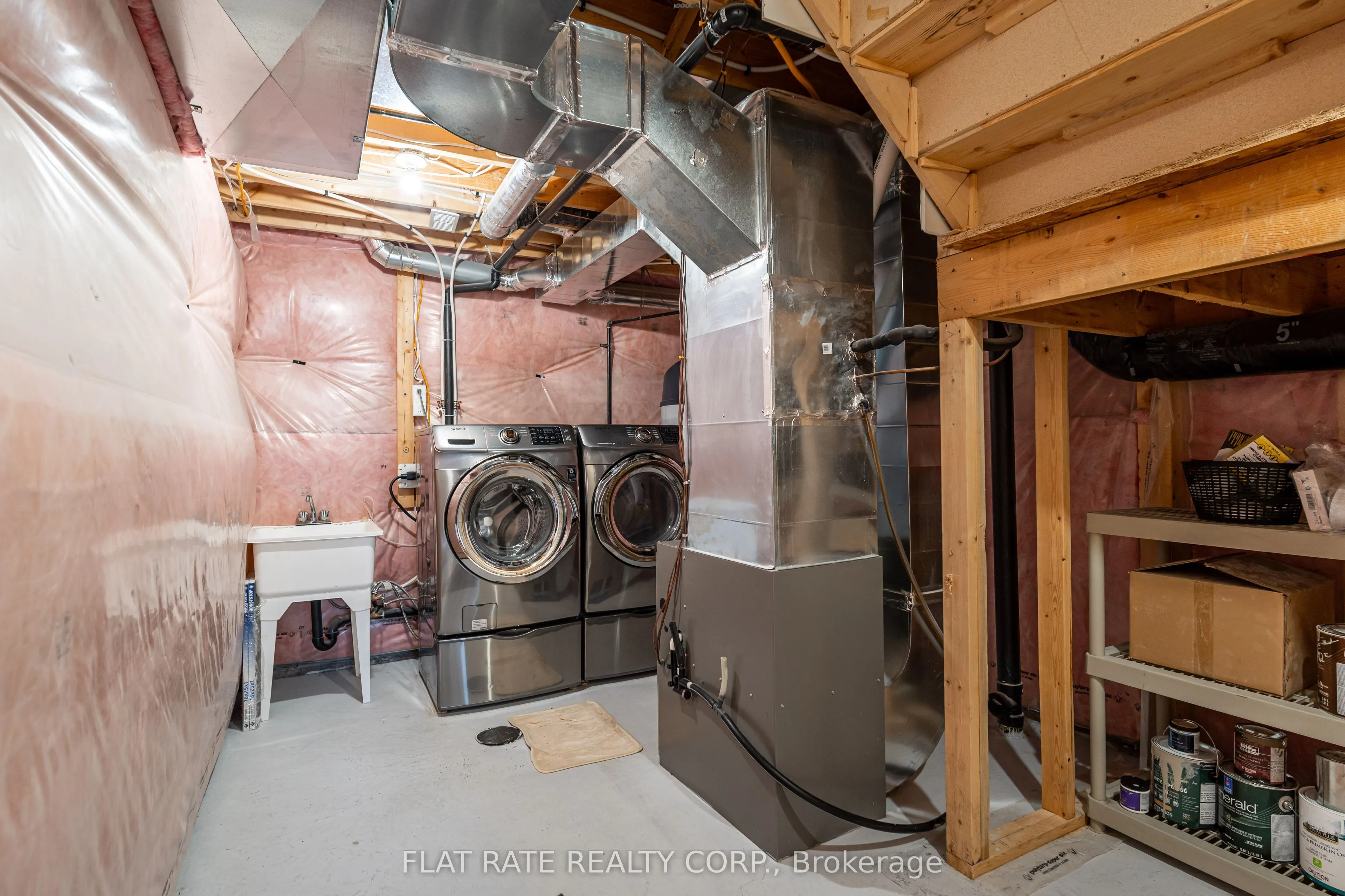 32 Paul Rexe Boulevard