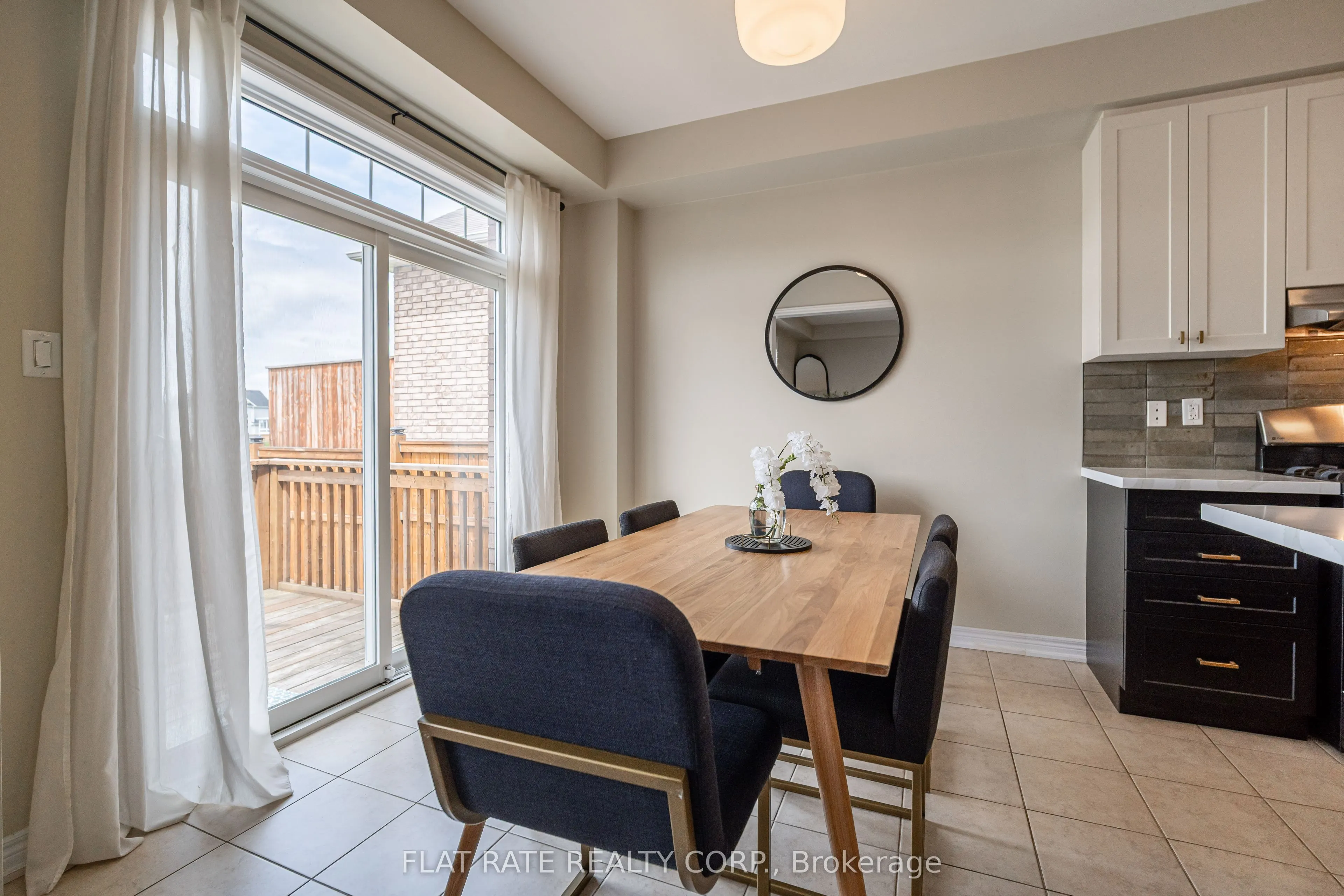 32 Paul Rexe Boulevard