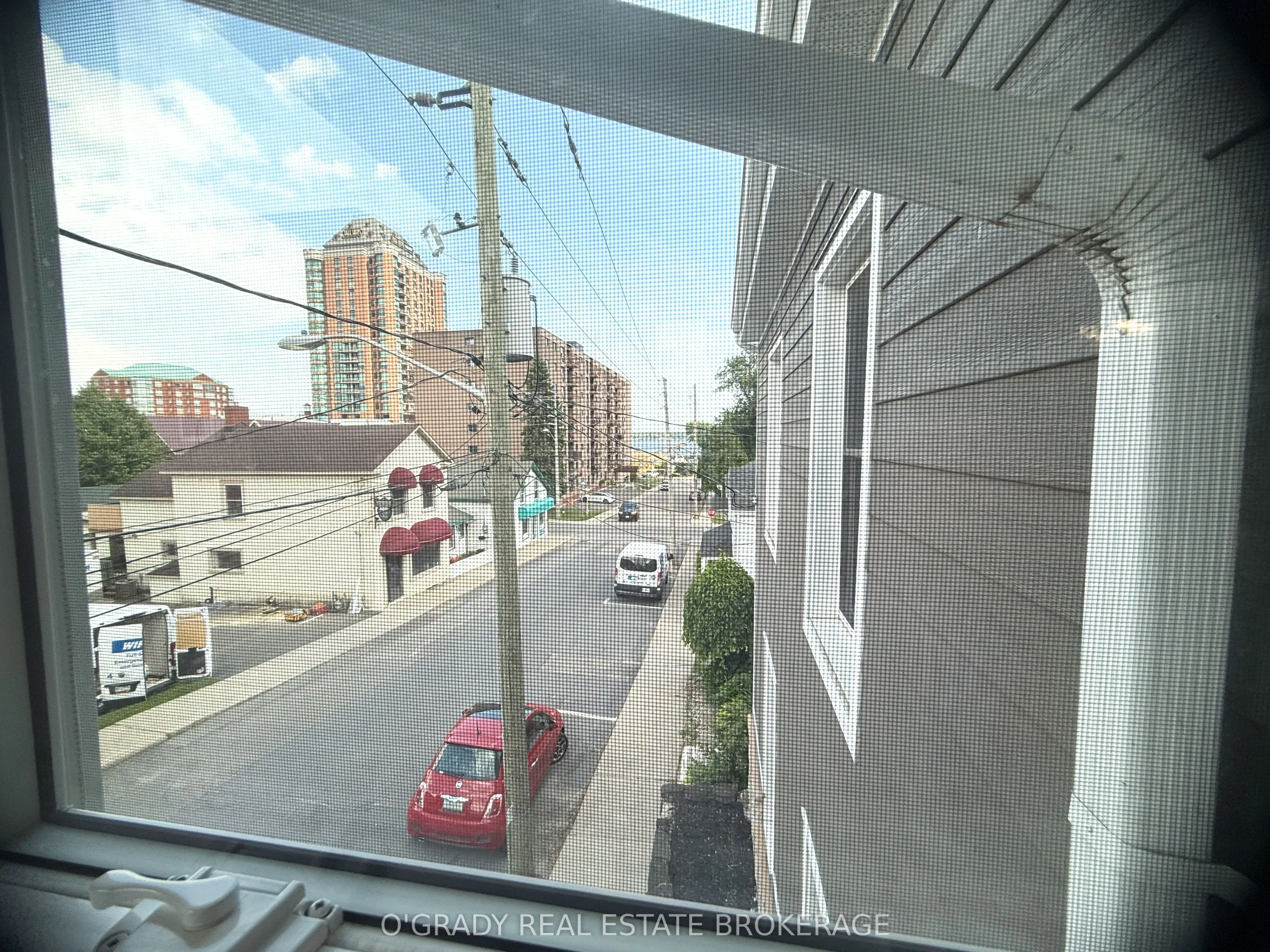 26 Apple Street
