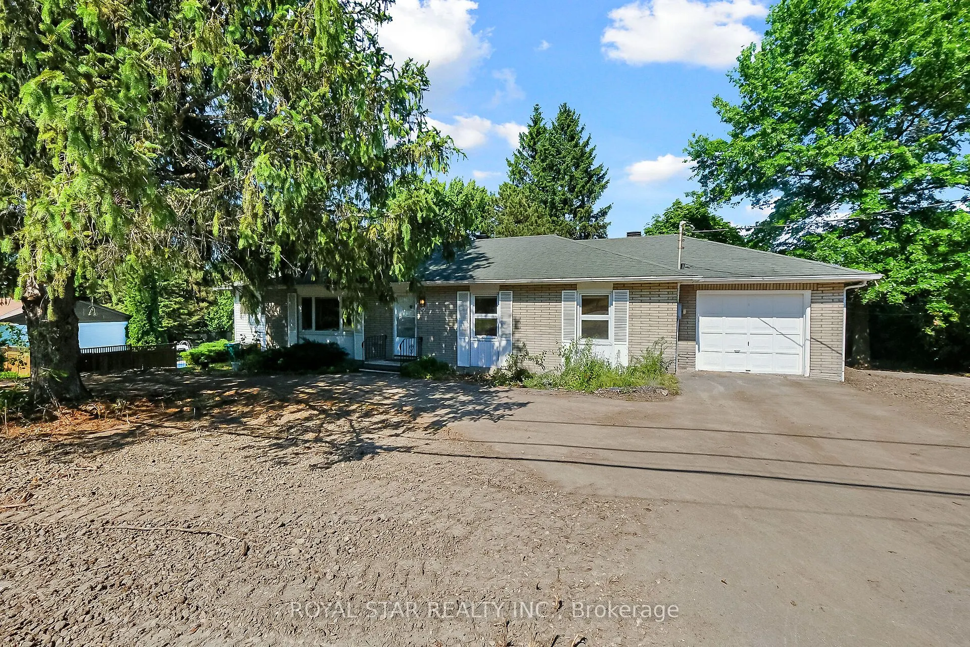 10 Delong Drive