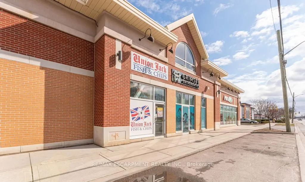 70 Livingston Avenue, #2