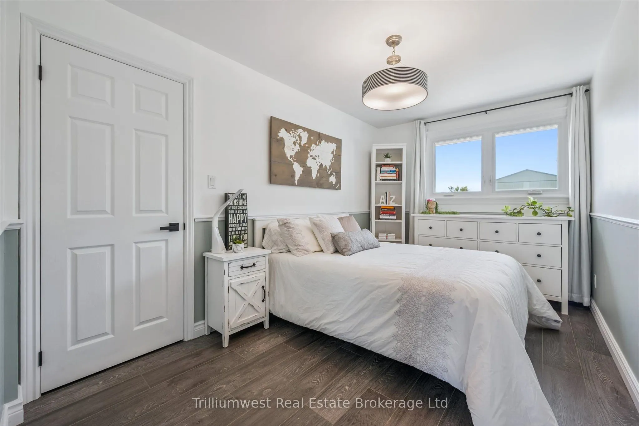6911 Wellington Rd 34 Road