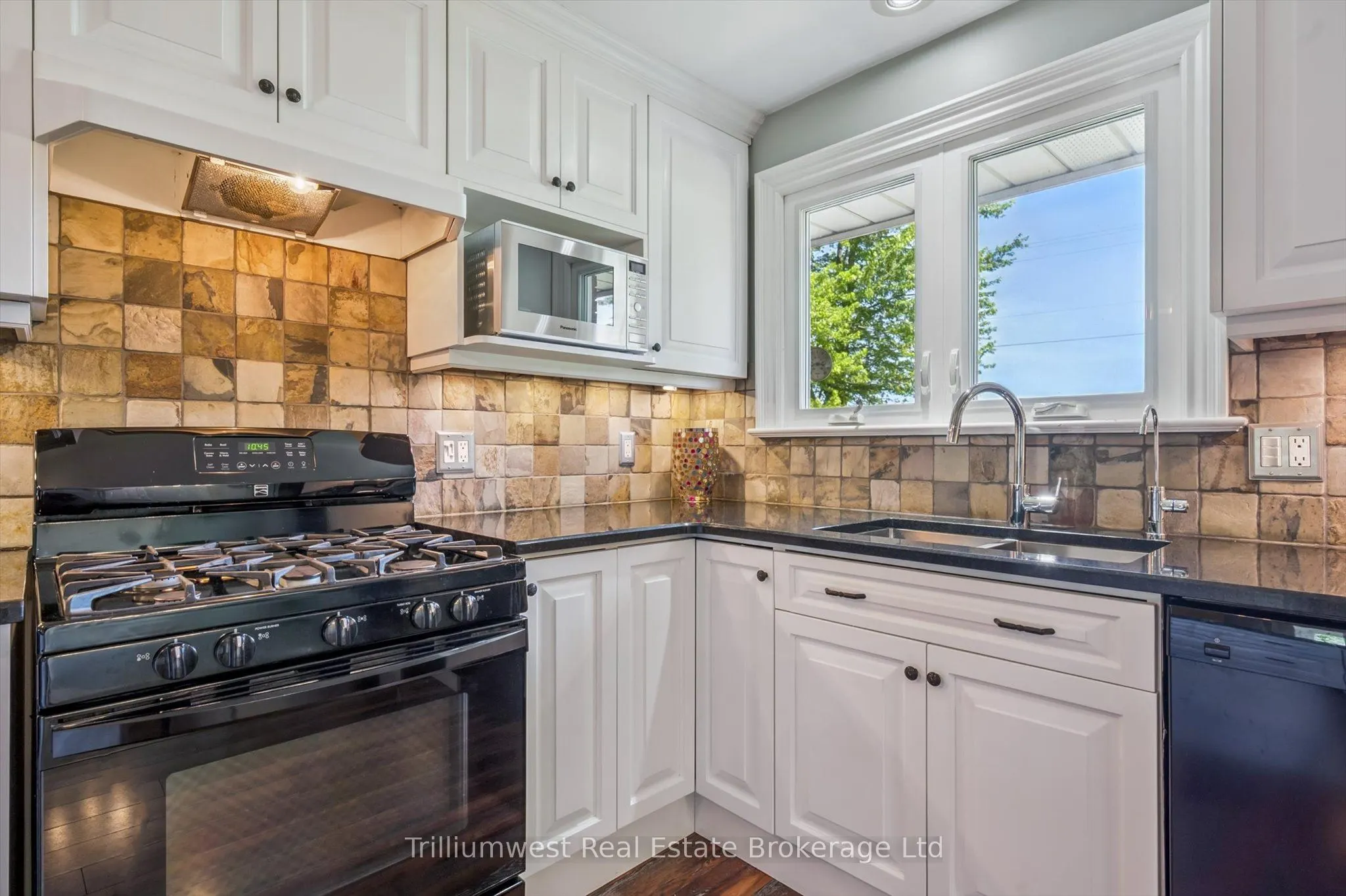 6911 Wellington Rd 34 Road