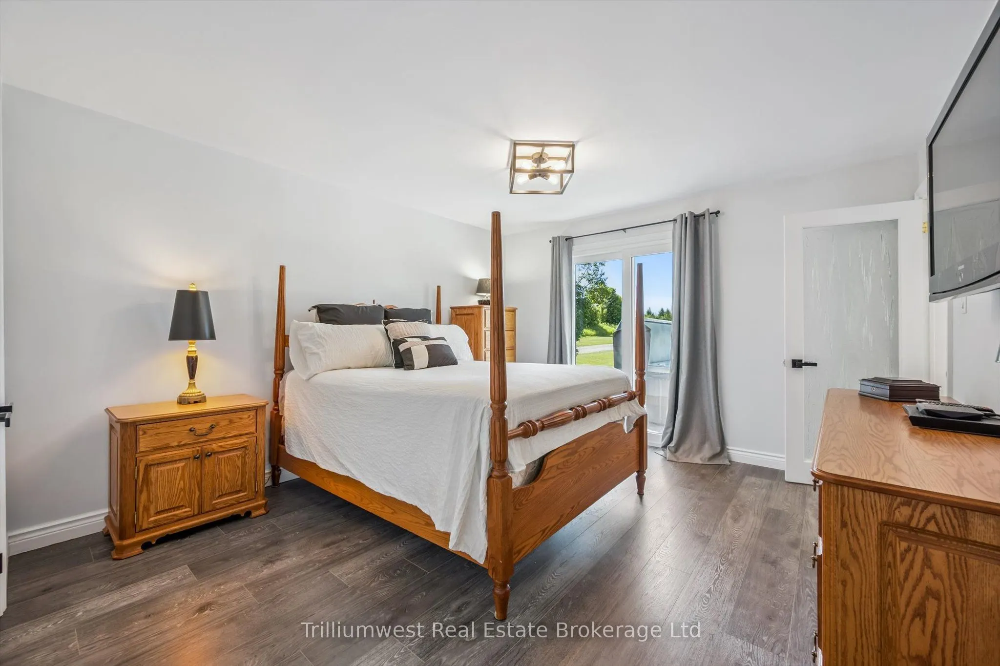 6911 Wellington Rd 34 Road