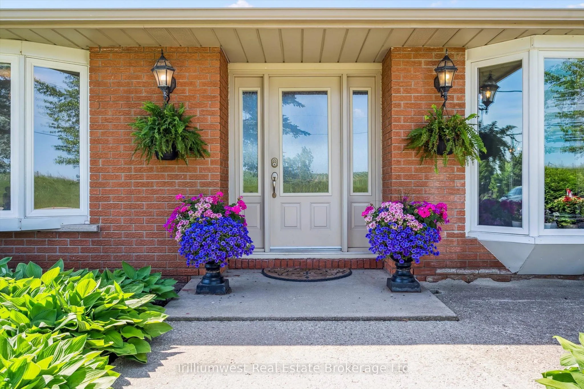 6911 Wellington Rd 34 Road